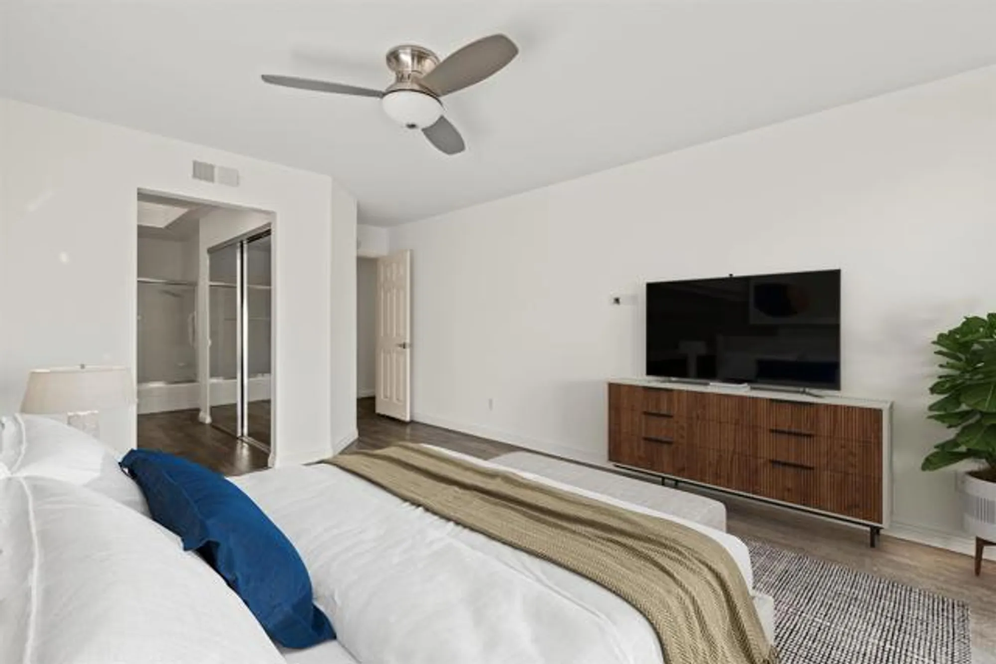 Property Slideshow image 43 of 60 | 1349 via firenze, San Marcos, CA, 92078