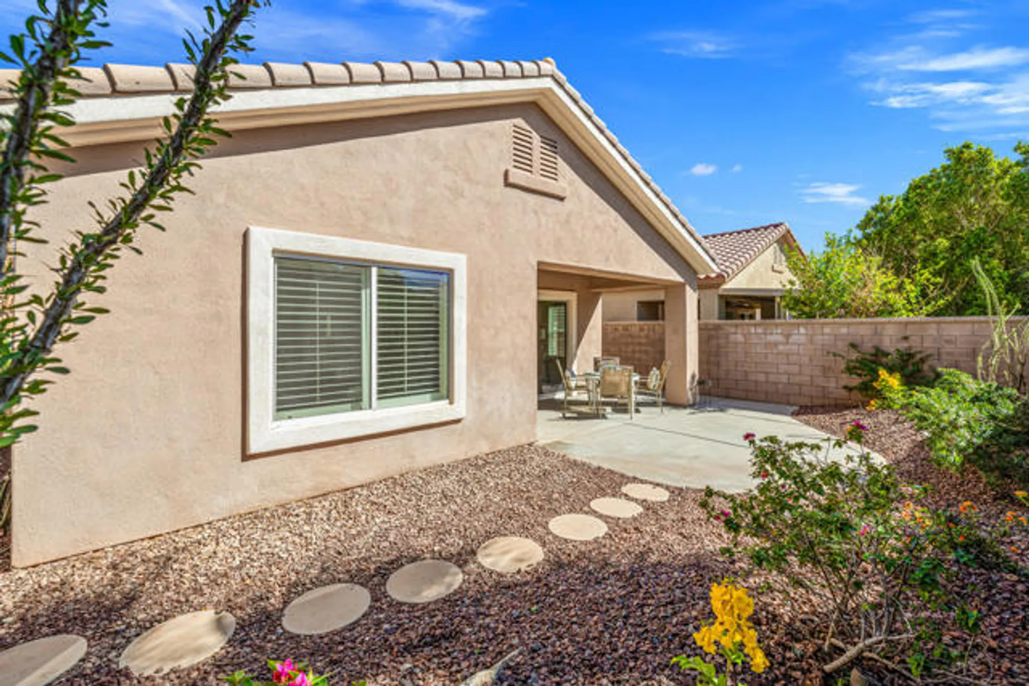 Property Slideshow image 26 of 30 | 78571 glastonbury way, Palm Desert, CA, 92211