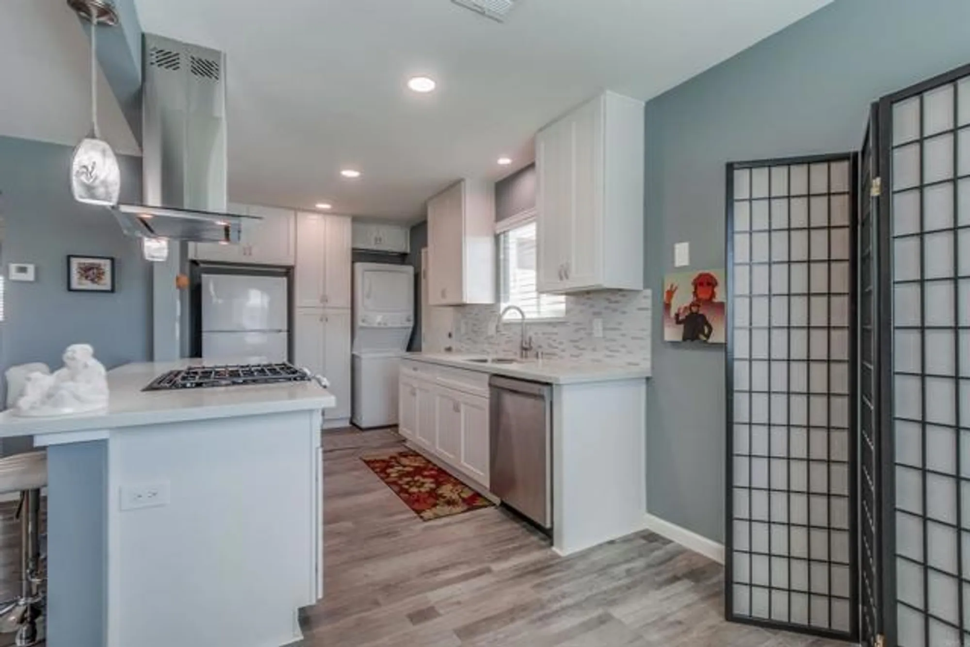 Property Slideshow image 9 of 32 | 3196 buena hills dr, Oceanside, CA, 92056
