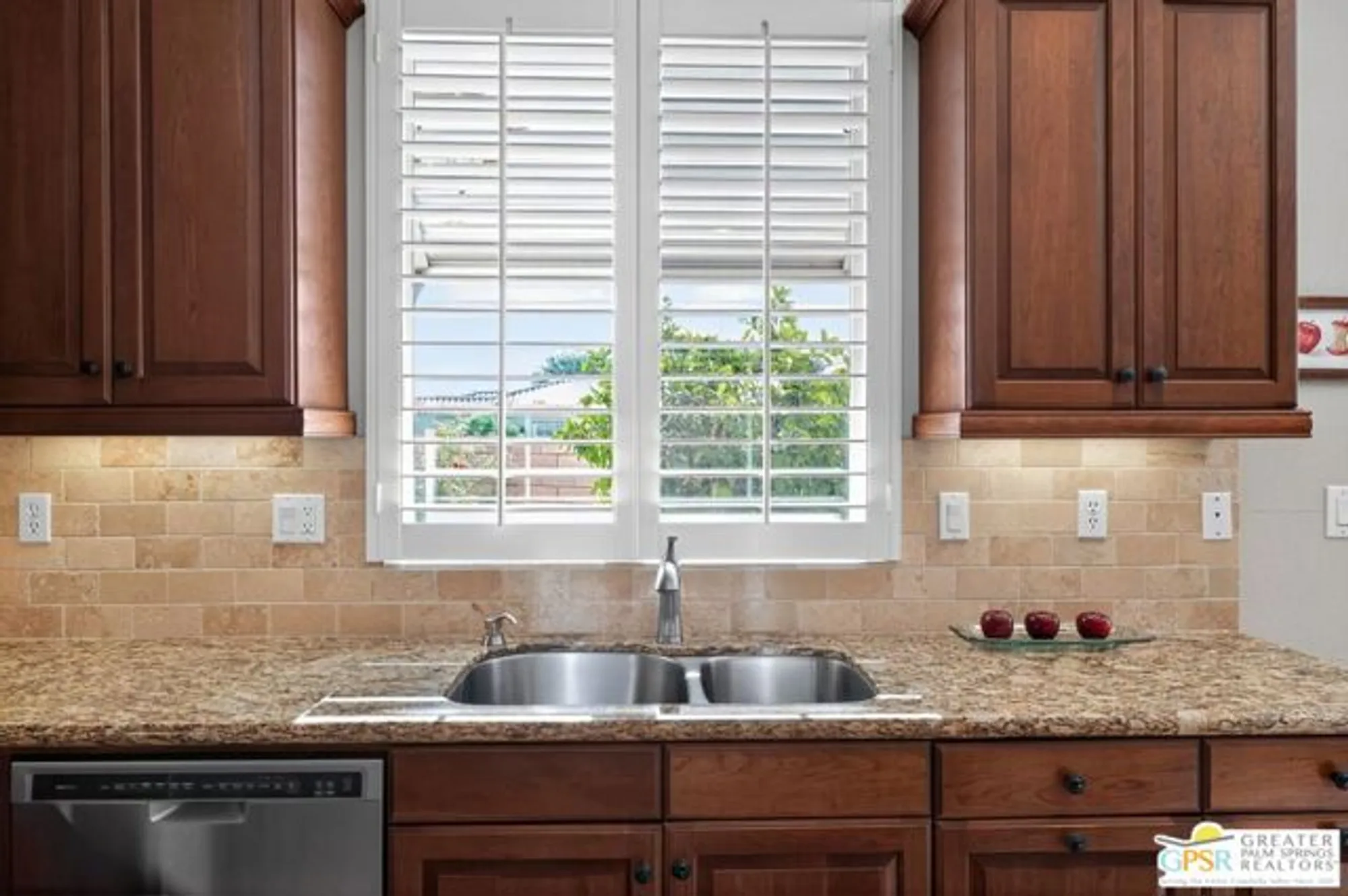 Property Slideshow image 13 of 30 | 2353 savanna way, Palm Springs, CA, 92262