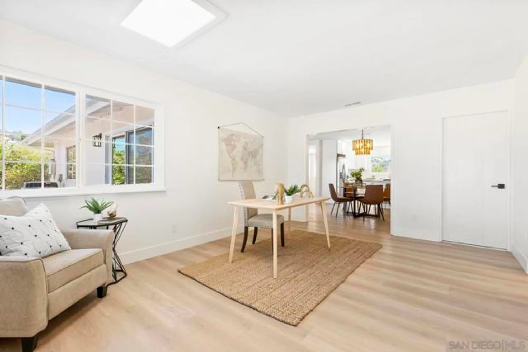 Property Slideshow image 20 of 34 | 12494 senda rd, San Diego, CA, 92128