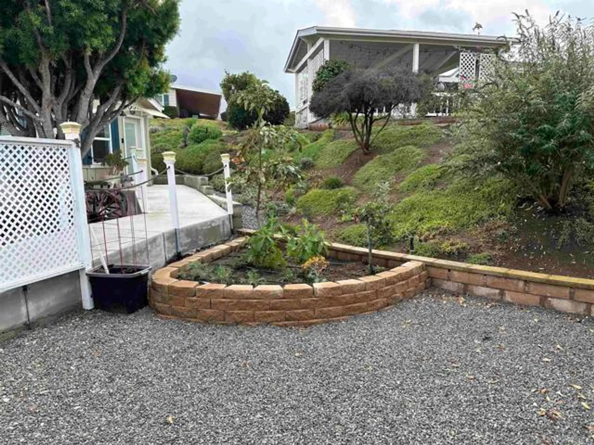 Property Slideshow image 26 of 38 | 1479 puritan dr, Oceanside, CA, 92057