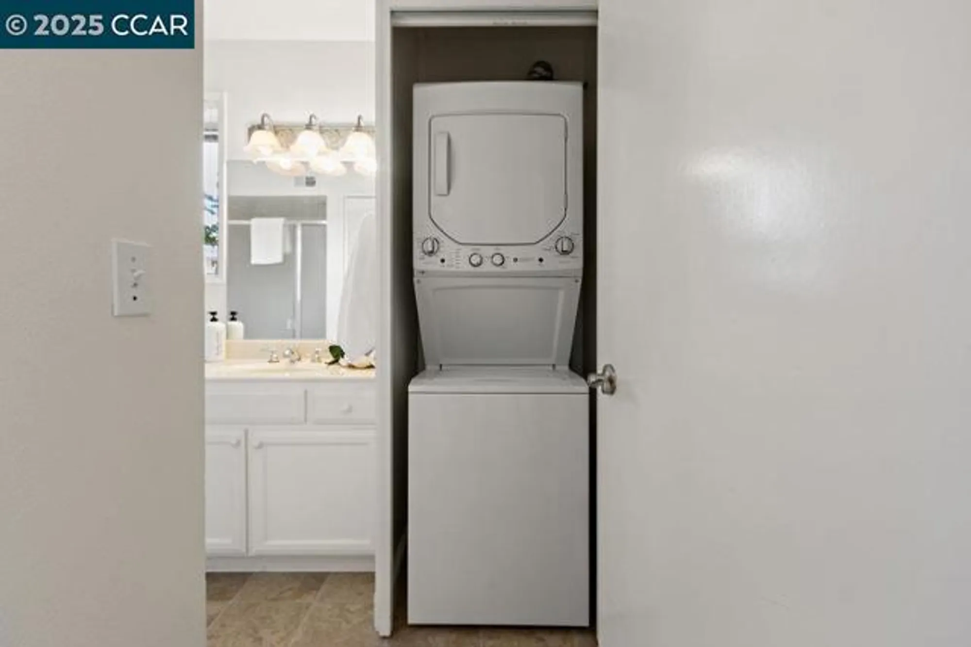 Property Slideshow image 25 of 57 | 2200 pine knoll dr 11, Walnut Creek, CA, 94595