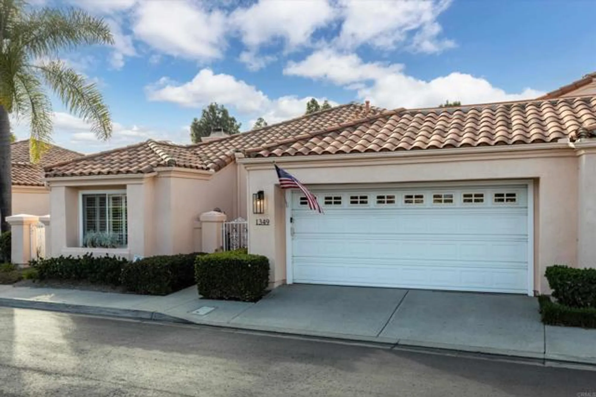 Property Slideshow image 5 of 60 | 1349 via firenze, San Marcos, CA, 92078