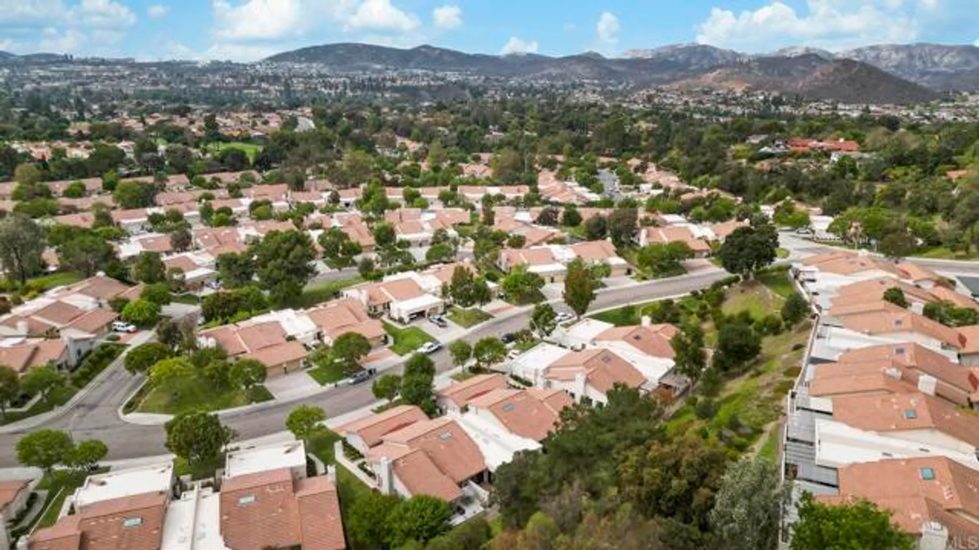 Property Slideshow image 37 of 55 | 18023 avenida alozdra, San Diego, CA, 92128