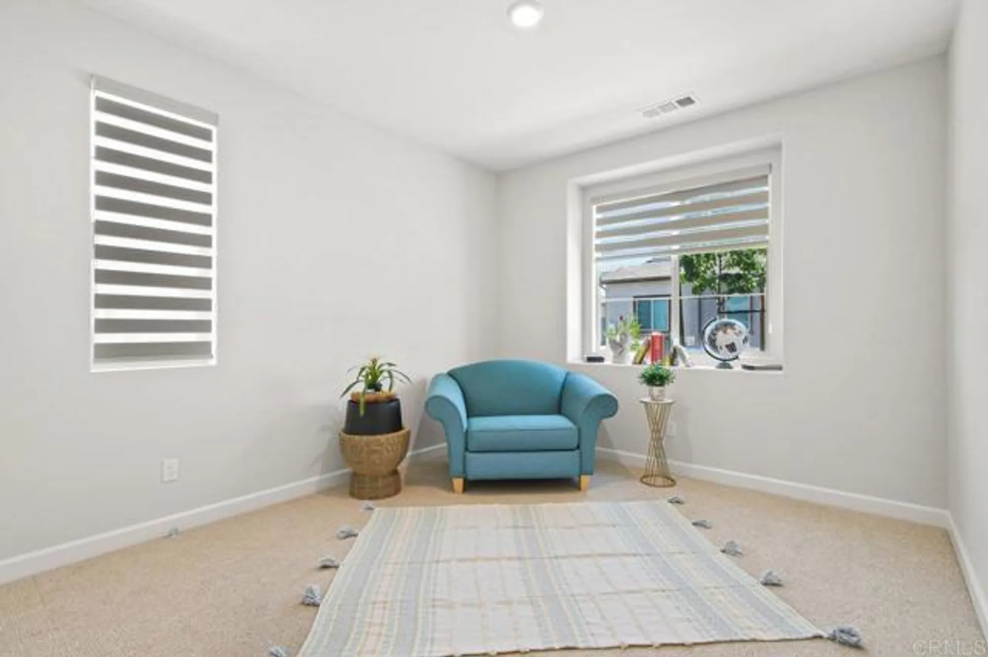 Property Slideshow image 18 of 54 | 12639 elizabeth way, San Diego, CA, 92129