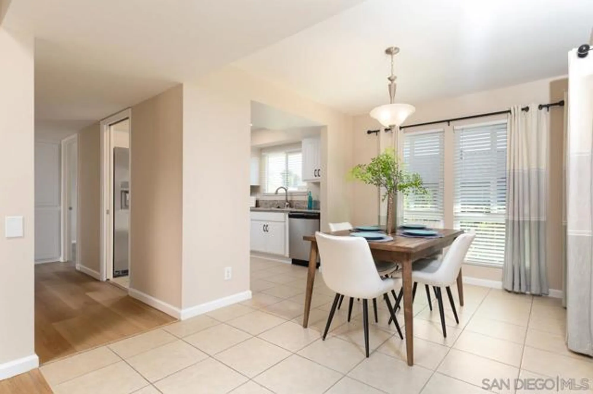 Property Slideshow image 7 of 22 | 3660 vista campana n unit 33, Oceanside, CA, 92057