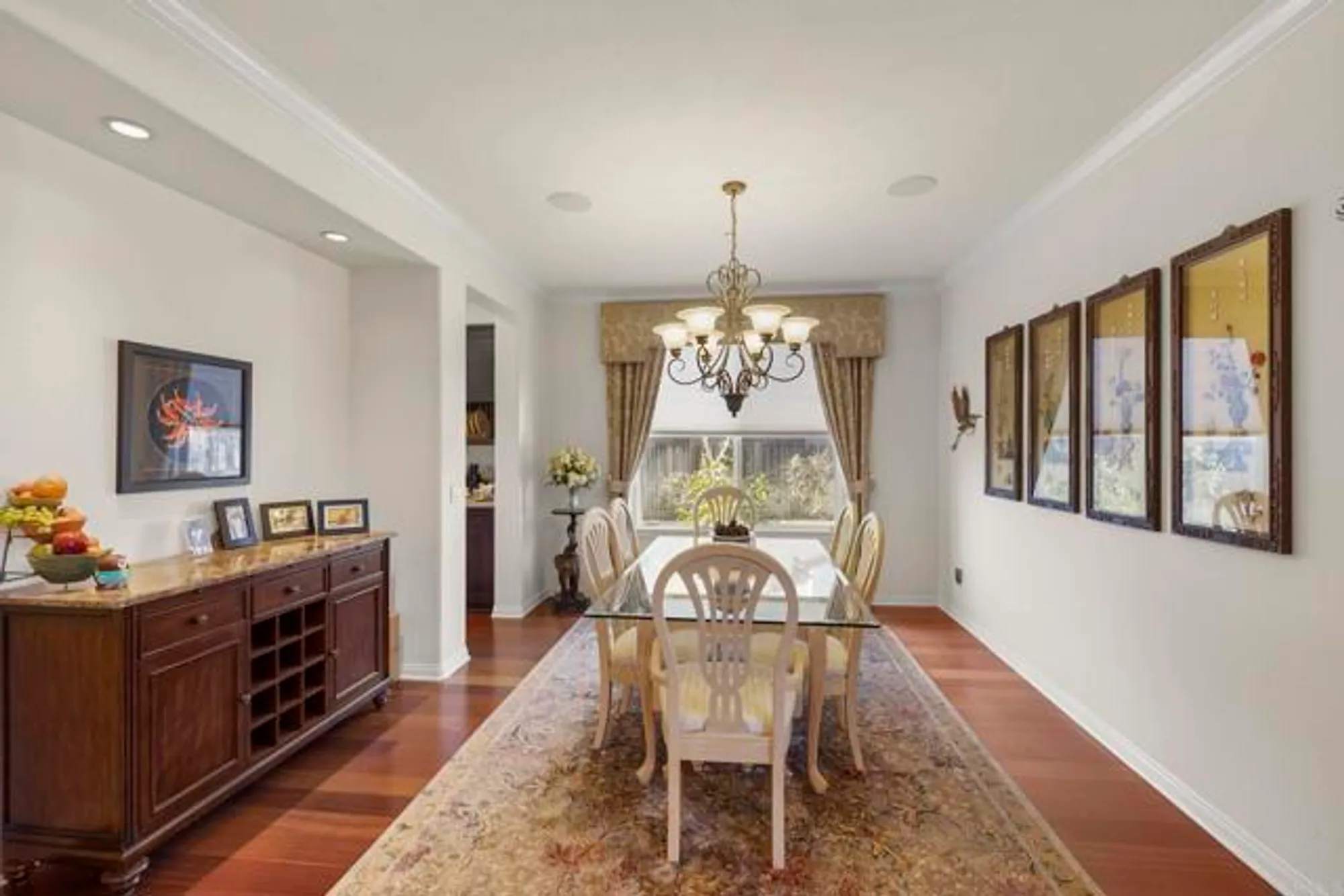 Property Slideshow image 7 of 34 | 10353 pinion trl, Escondido, CA, 92026