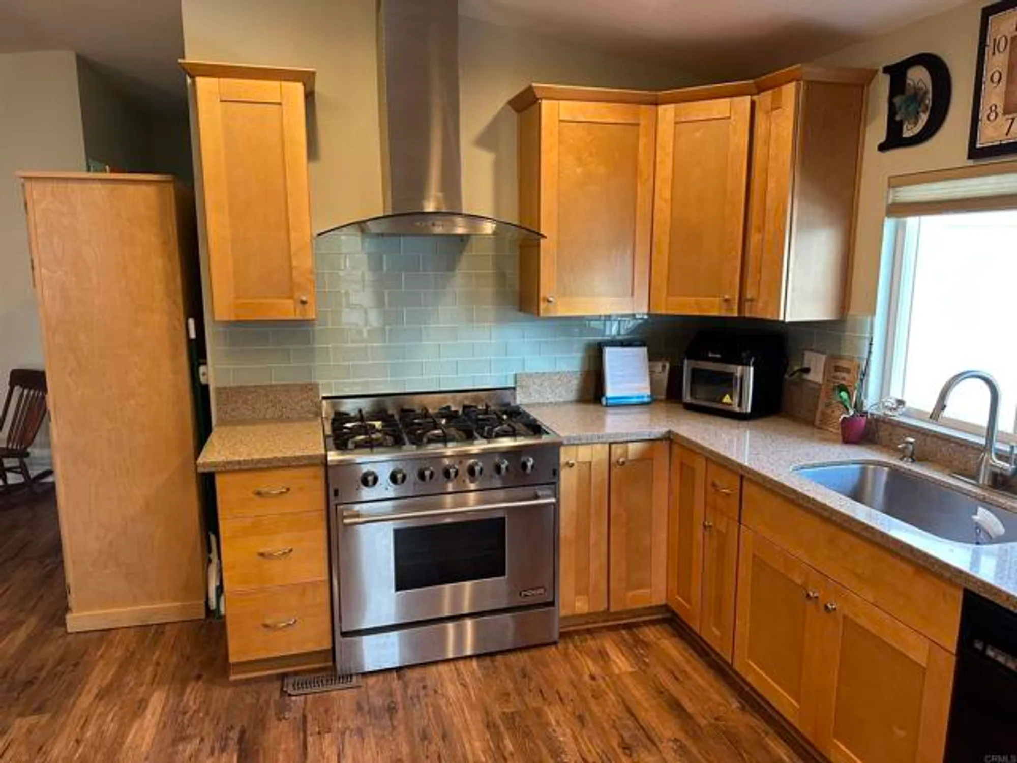 Property Slideshow image 5 of 38 | 1479 puritan dr, Oceanside, CA, 92057