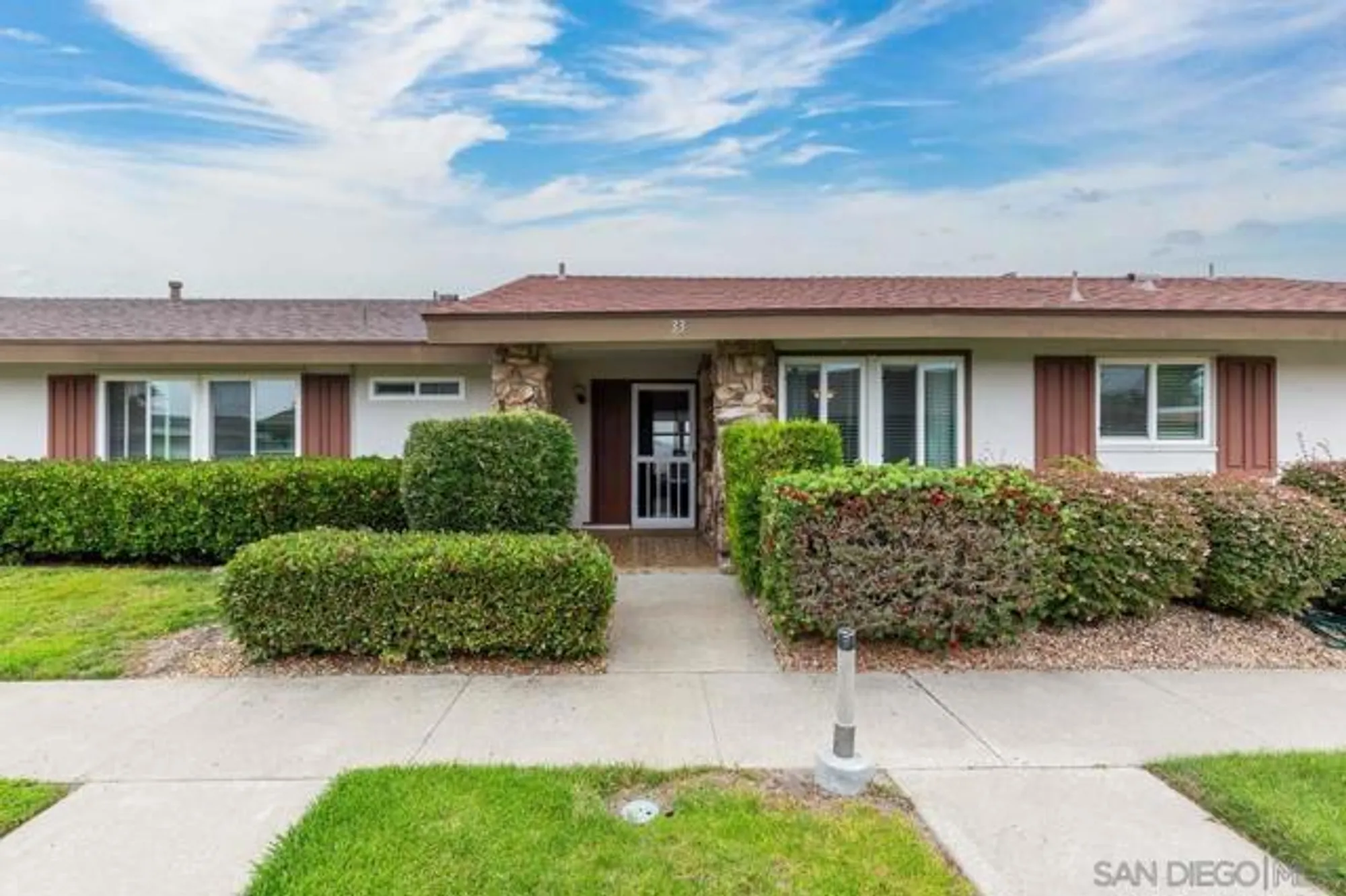 Property Slideshow image 18 of 22 | 3660 vista campana n unit 33, Oceanside, CA, 92057