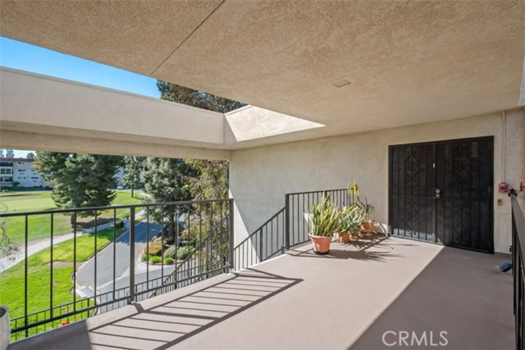 Property Slideshow image 6 of 34 | 2388 via mariposa 3e, Laguna Woods, CA, 92637