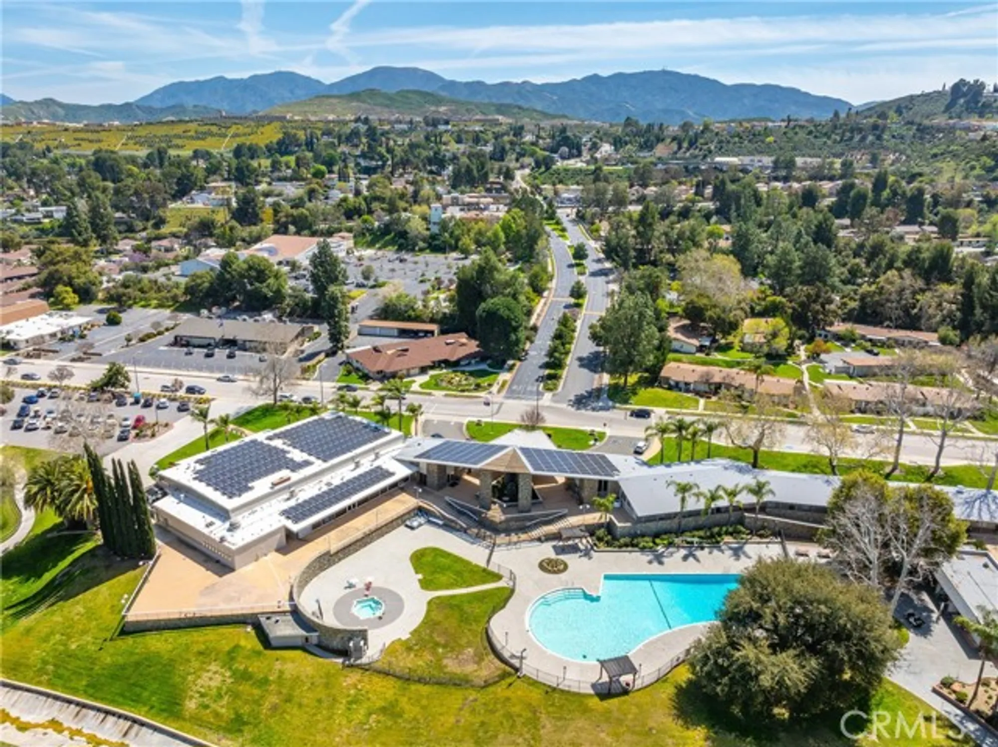 Property Slideshow image 27 of 30 | 19427 oak crossing rd, Newhall, CA, 91321