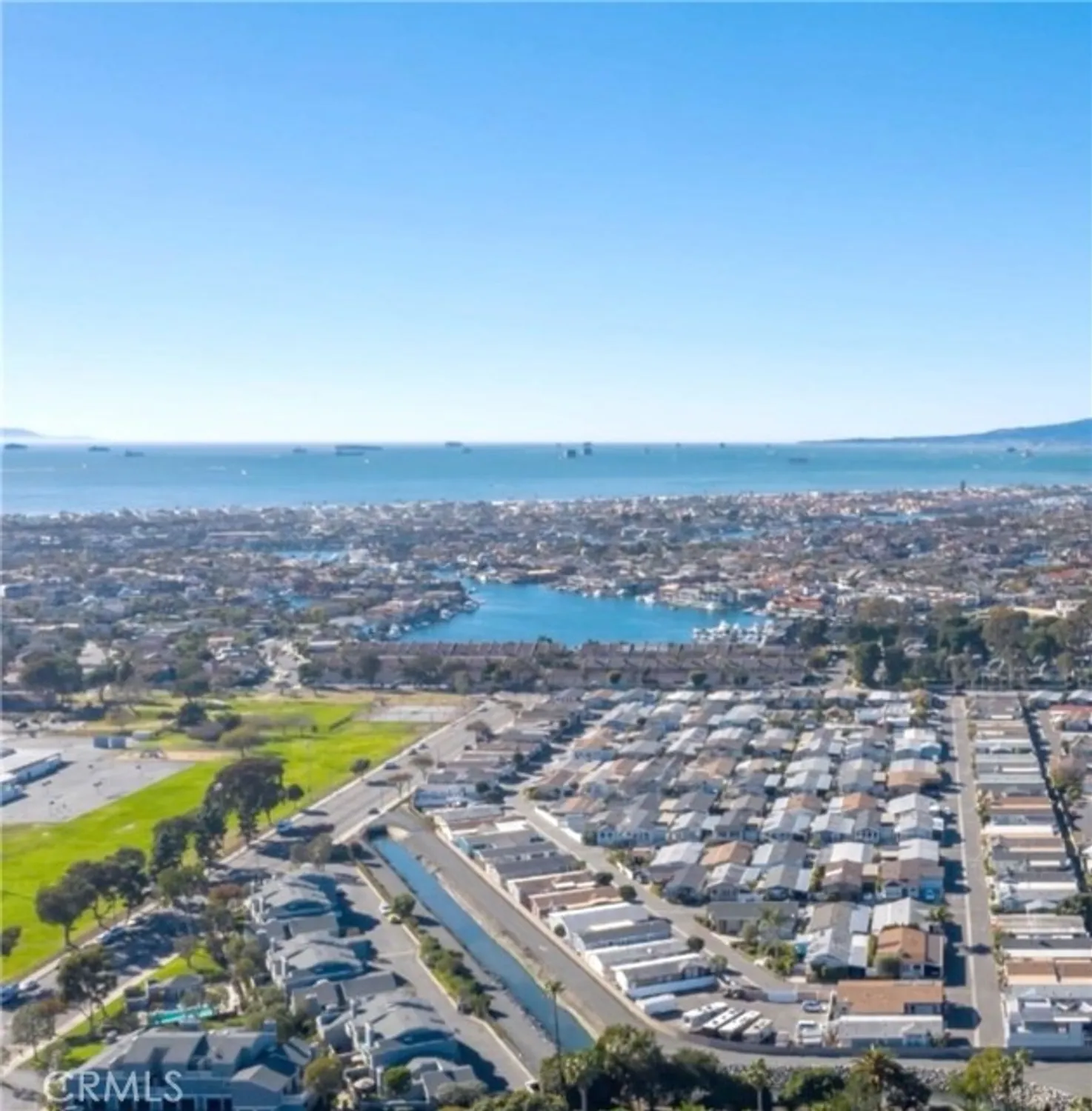 Property Slideshow image 16 of 18 | 4382 lahaina dr, Huntington Beach, CA, 92649