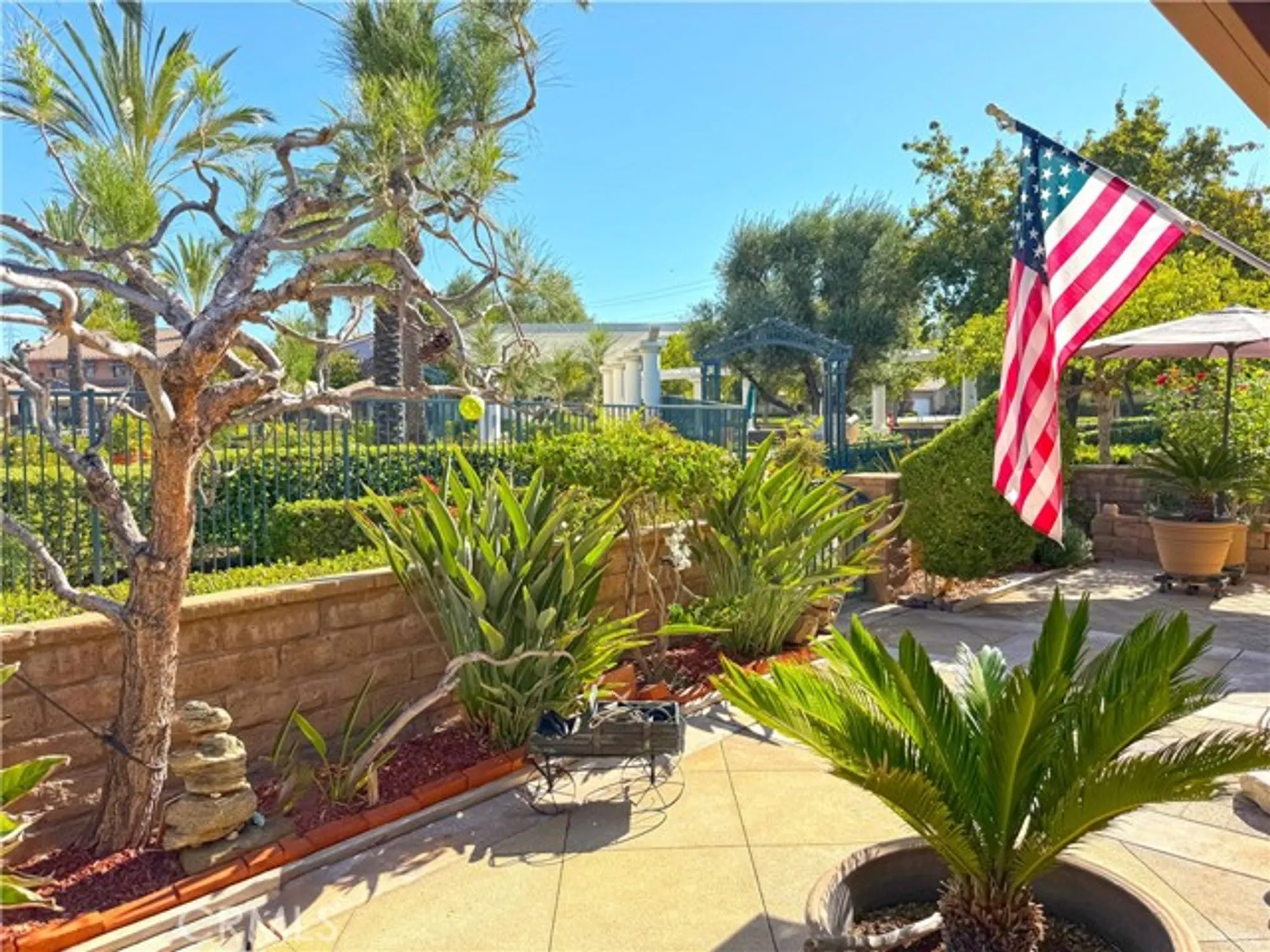 Property Slideshow image 5 of 25 | 23880 belcaro ct, Valencia, CA, 91354