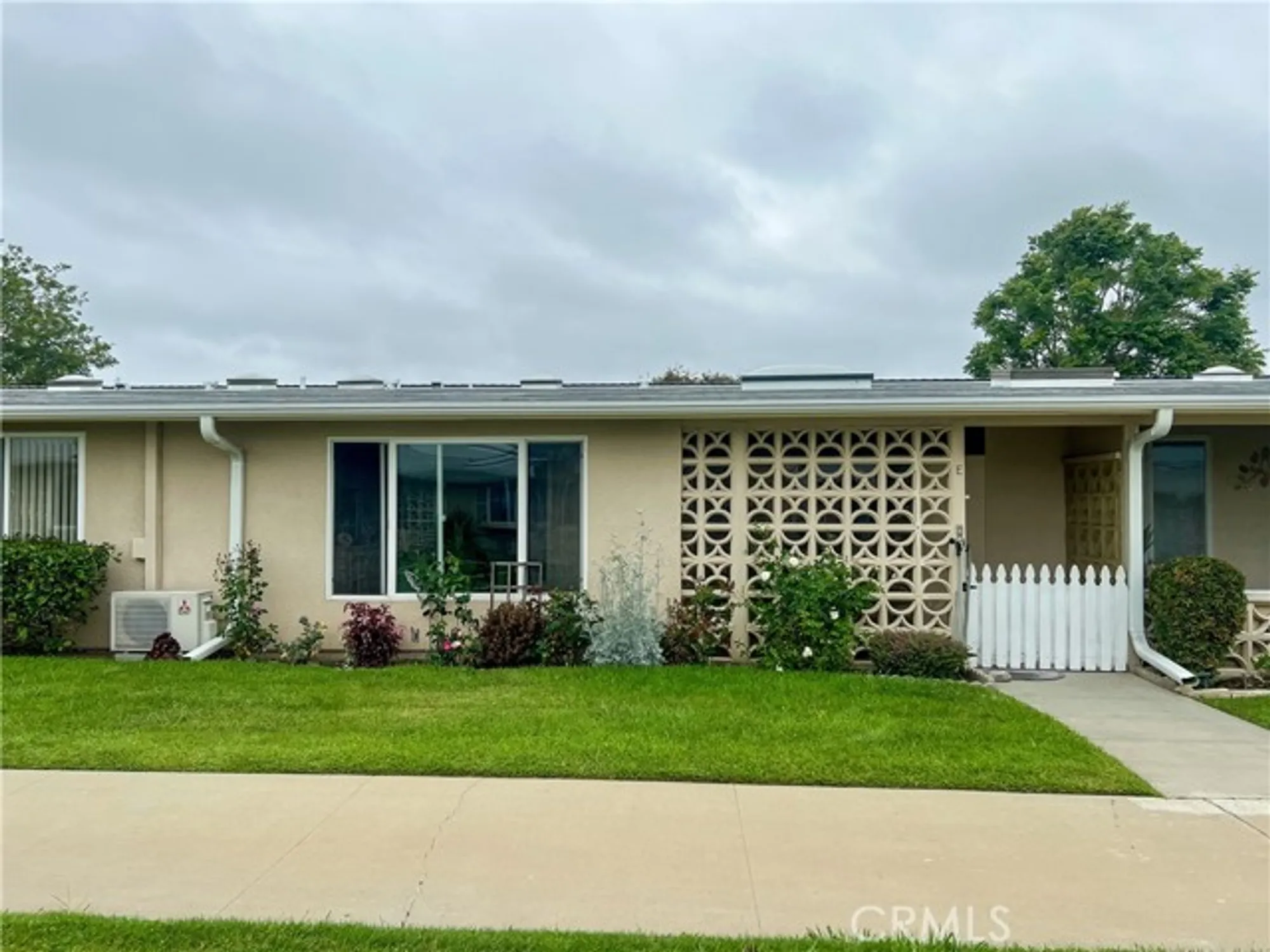 Property Slideshow image 1 of 16 | 13580 medinac ln, Seal Beach, CA, 90740