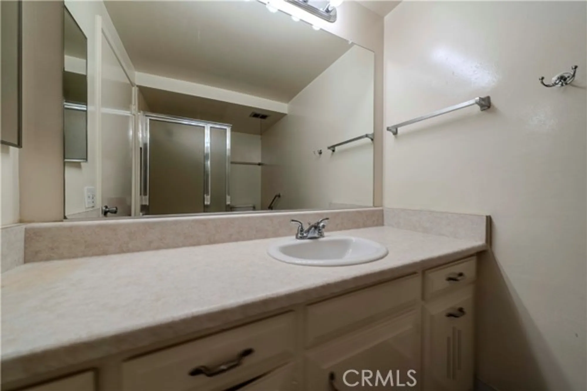 Property Slideshow image 17 of 31 | 368 avenida castilla b, Laguna Woods, CA, 92637