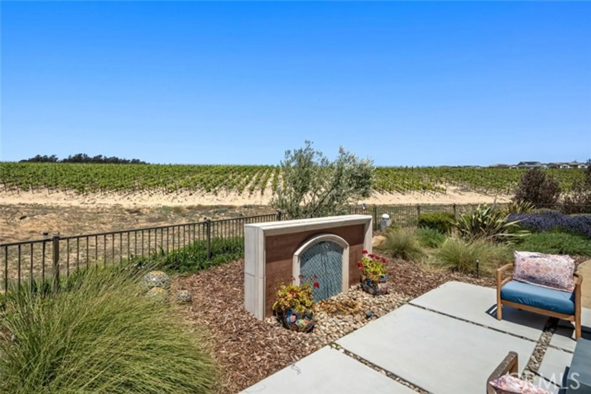 Property Slideshow image 21 of 60 | 1330 riley ln, Nipomo, CA, 93444