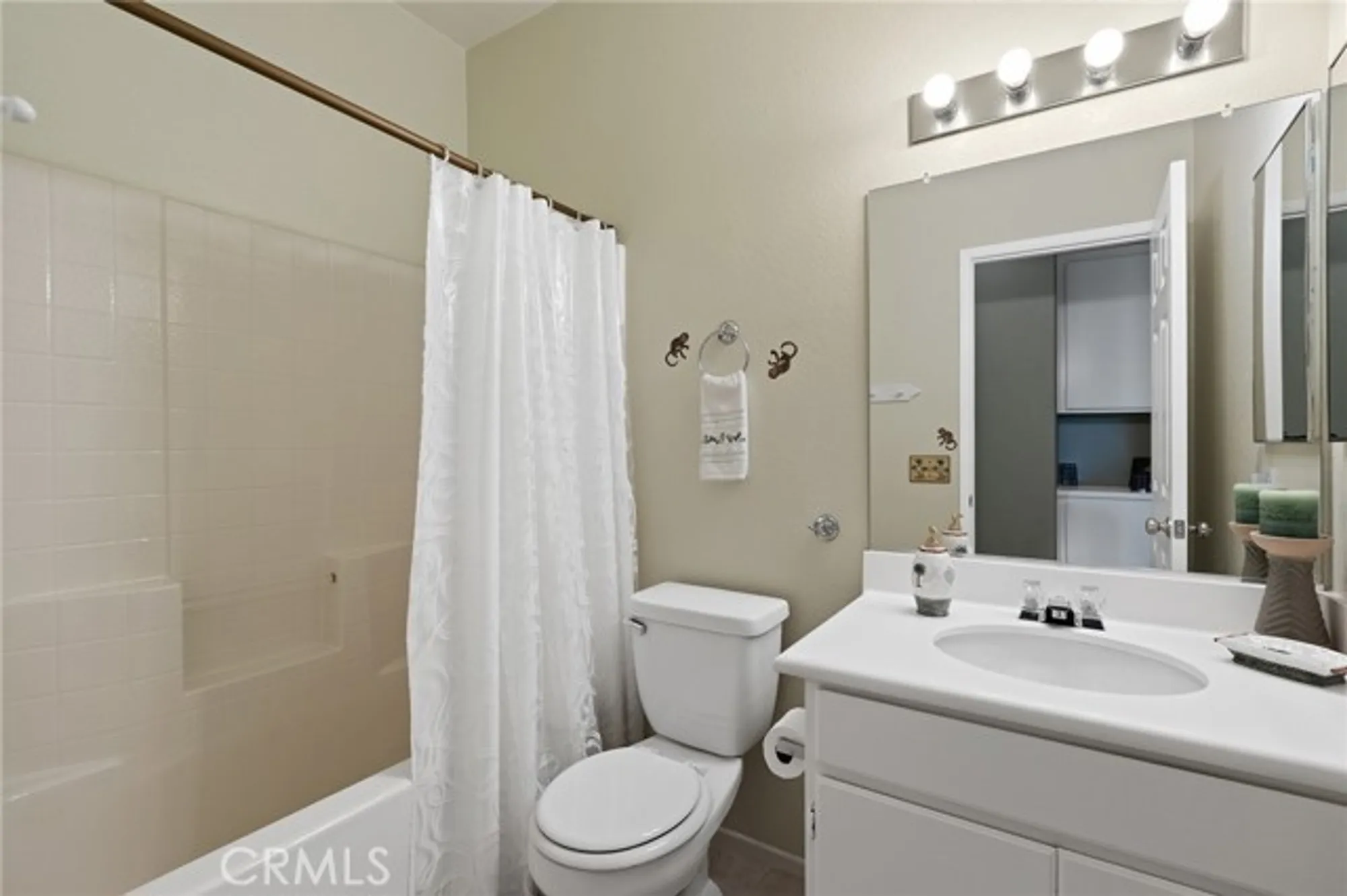 Property Slideshow image 15 of 60 | 28980 raintree dr, Menifee, CA, 92584