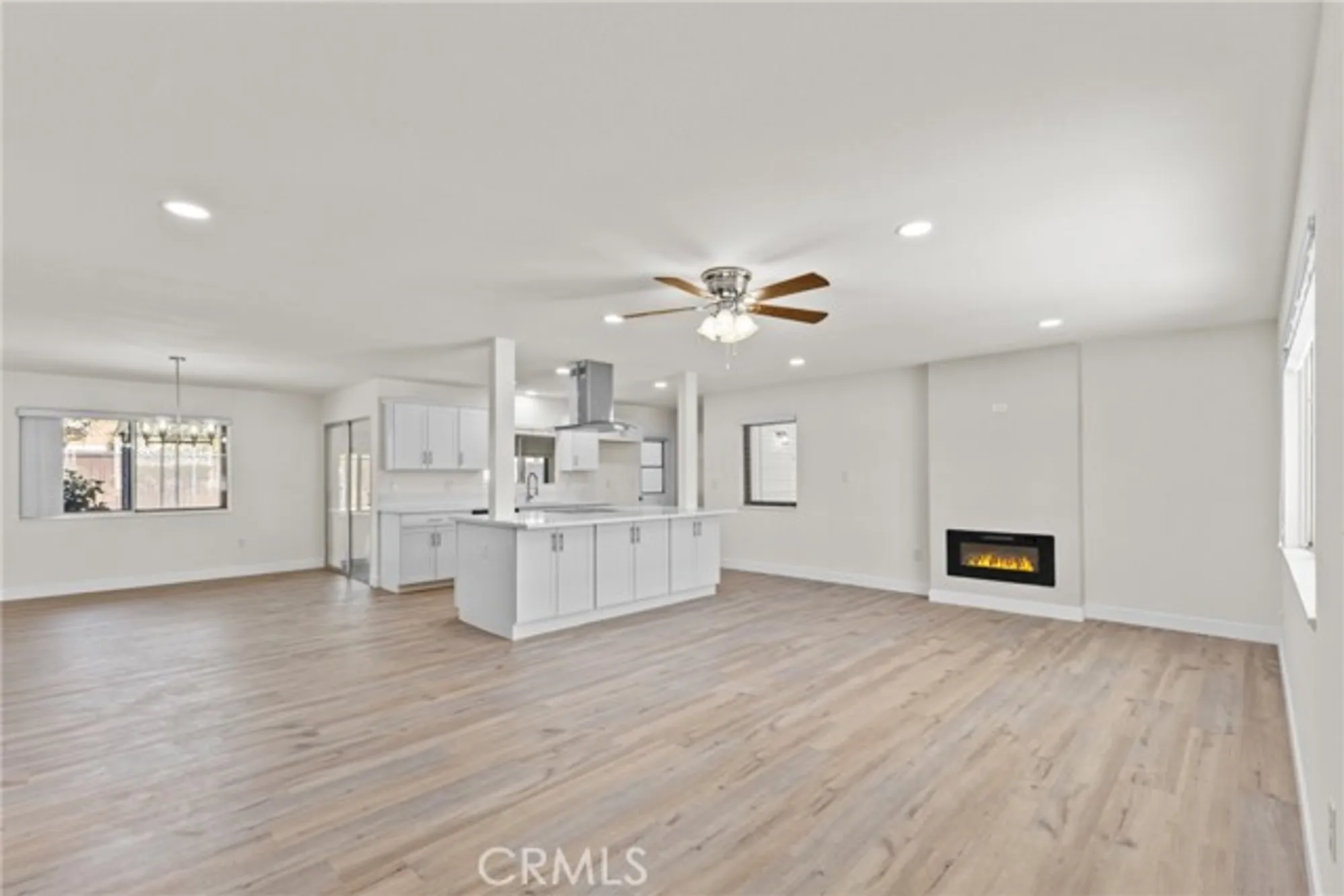 Property Slideshow image 4 of 34 | 29460 thornhill dr, Menifee, CA, 92586