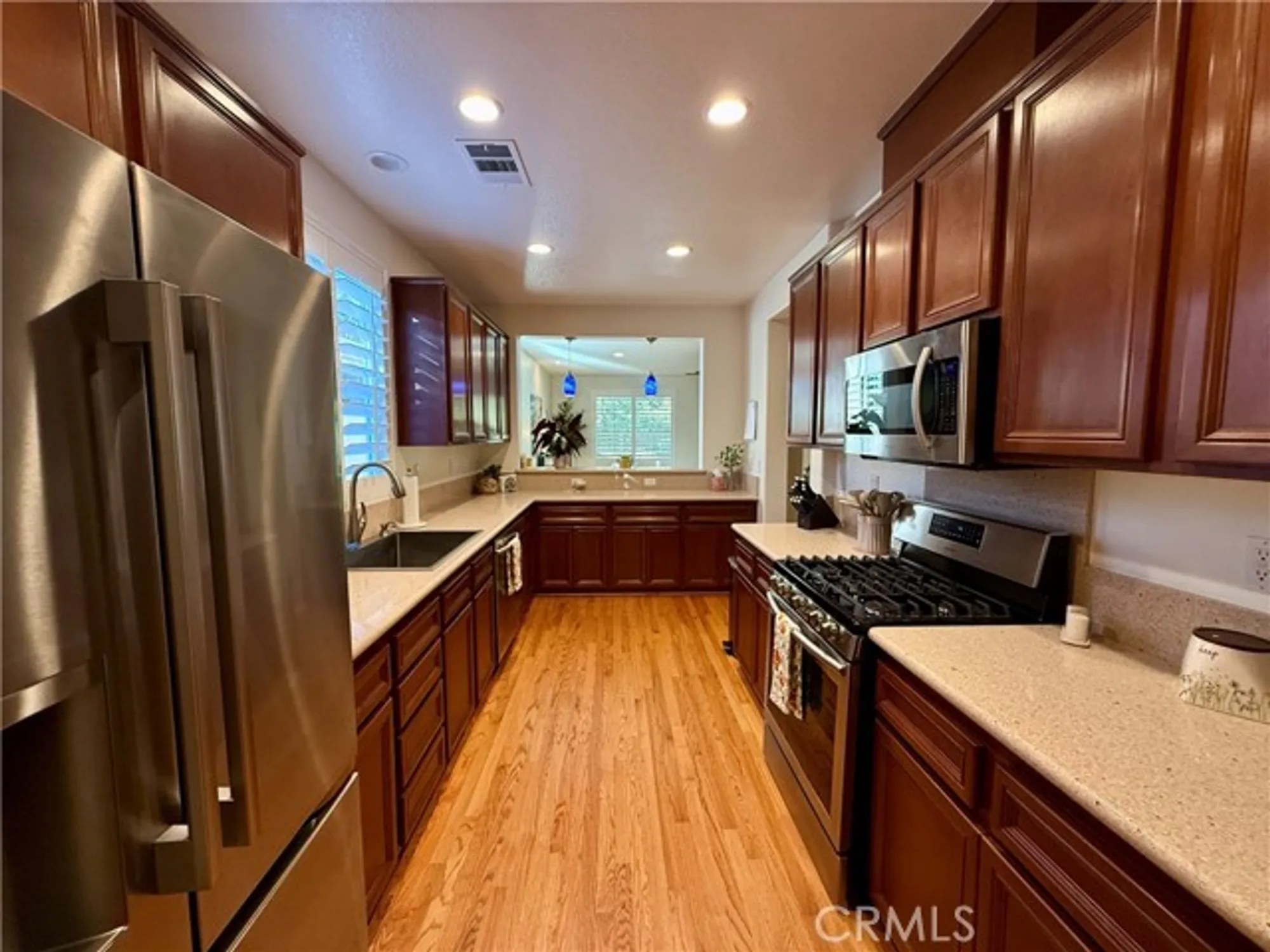 Property Slideshow image 14 of 35 | 1534 green creek trl, Beaumont, CA, 92223