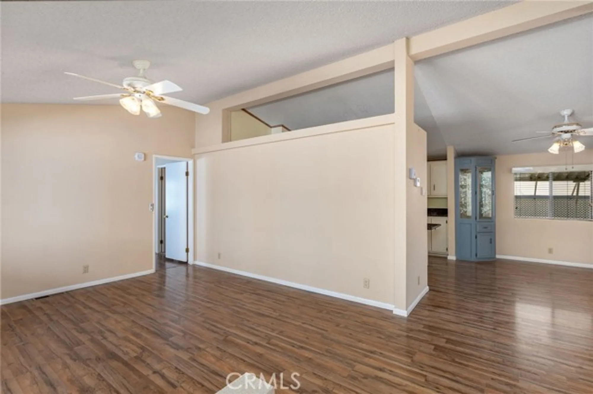 Property Slideshow image 12 of 44 | 38350 via taffia, Murrieta, CA, 92563