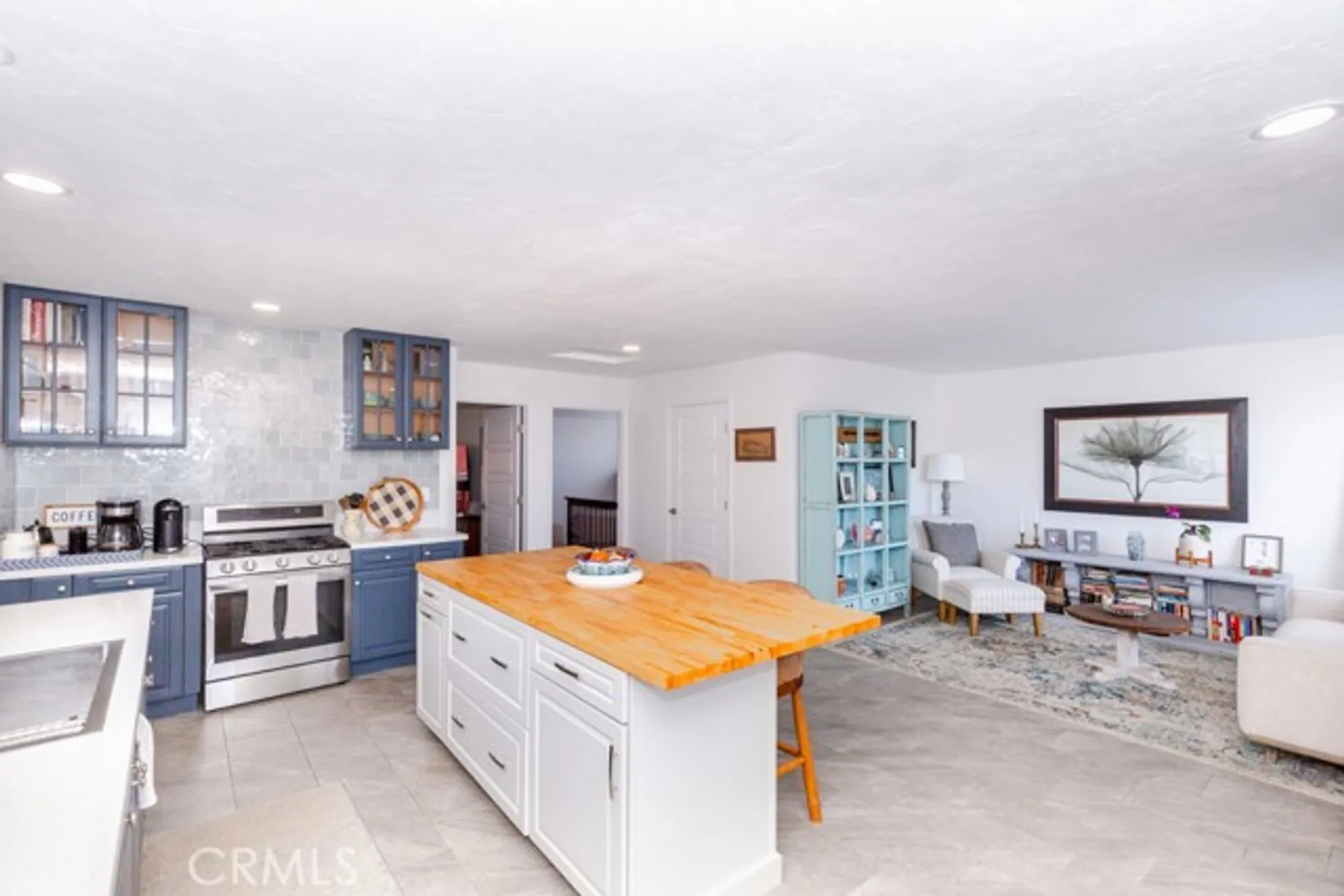 Property Slideshow image 24 of 46 | 3547 mira pacific dr, Oceanside, CA, 92056
