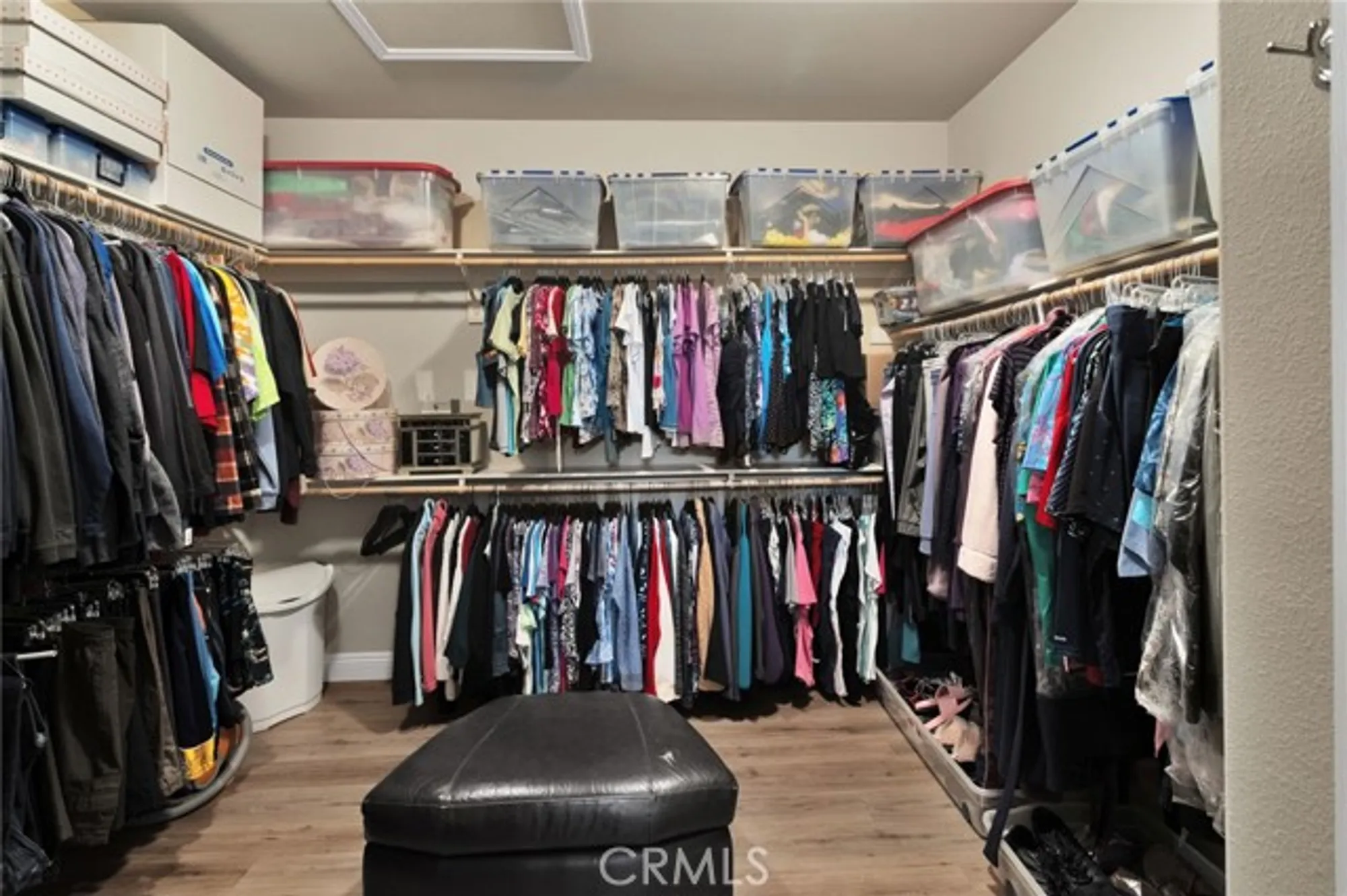 Property Slideshow image 34 of 54 | 10332 darby rd, Apple Valley, CA, 92308