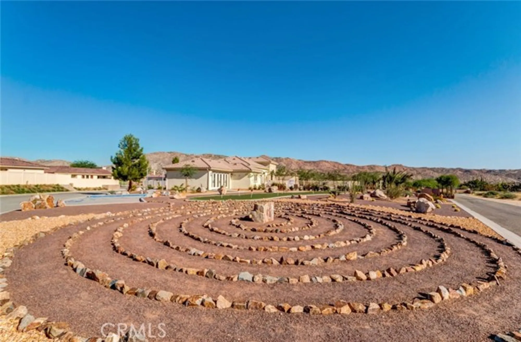 Property Slideshow image 31 of 32 | 7466 via real ln, Yucca Valley, CA, 92284