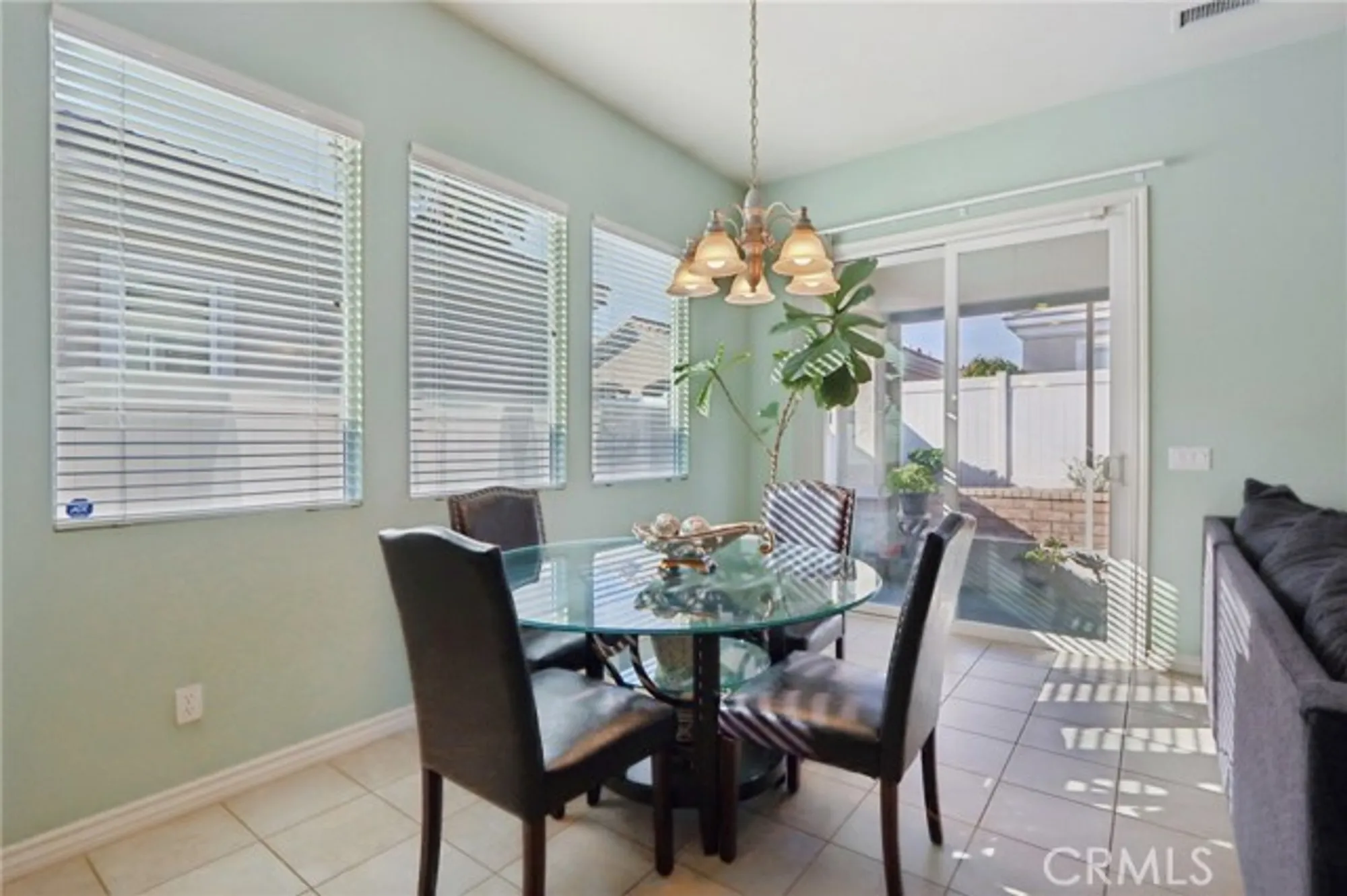 Property Slideshow image 13 of 60 | 1641 via borrego, Hemet, CA, 92545