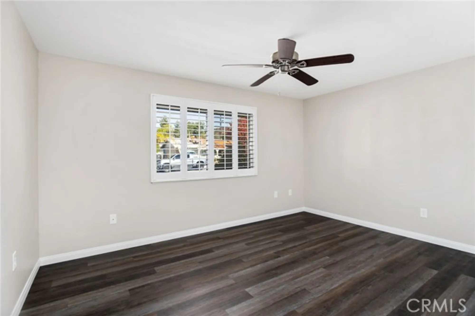 Property Slideshow image 19 of 35 | 27161 pinehurst rd, Menifee, CA, 92586