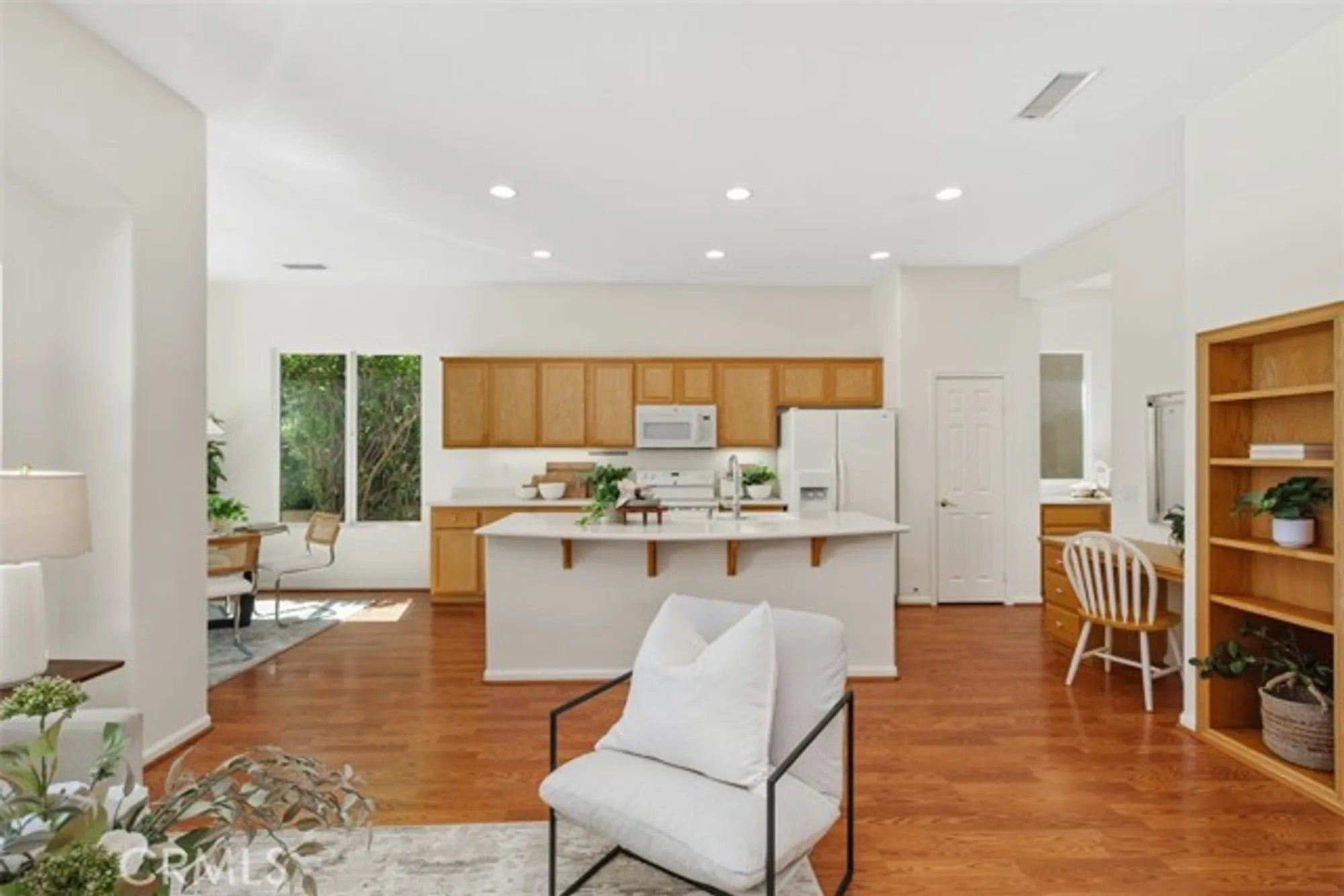 Property Slideshow image 9 of 59 | 24116 whitetail dr, Corona, CA, 92883