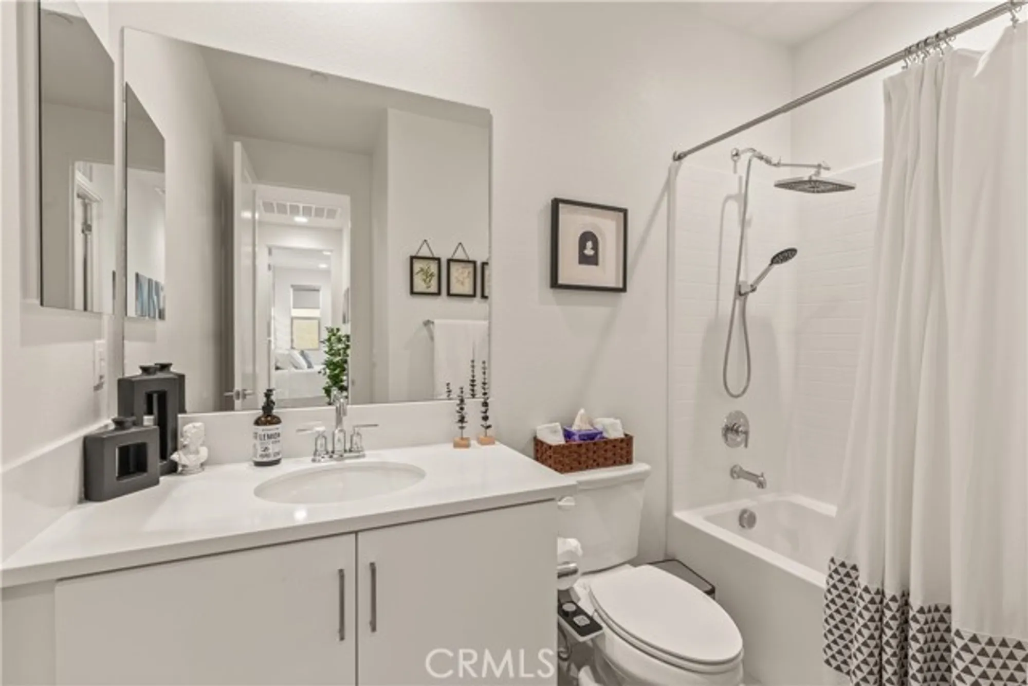 Property Slideshow image 13 of 21 | 80281 redstone way, La Quinta, CA, 92253