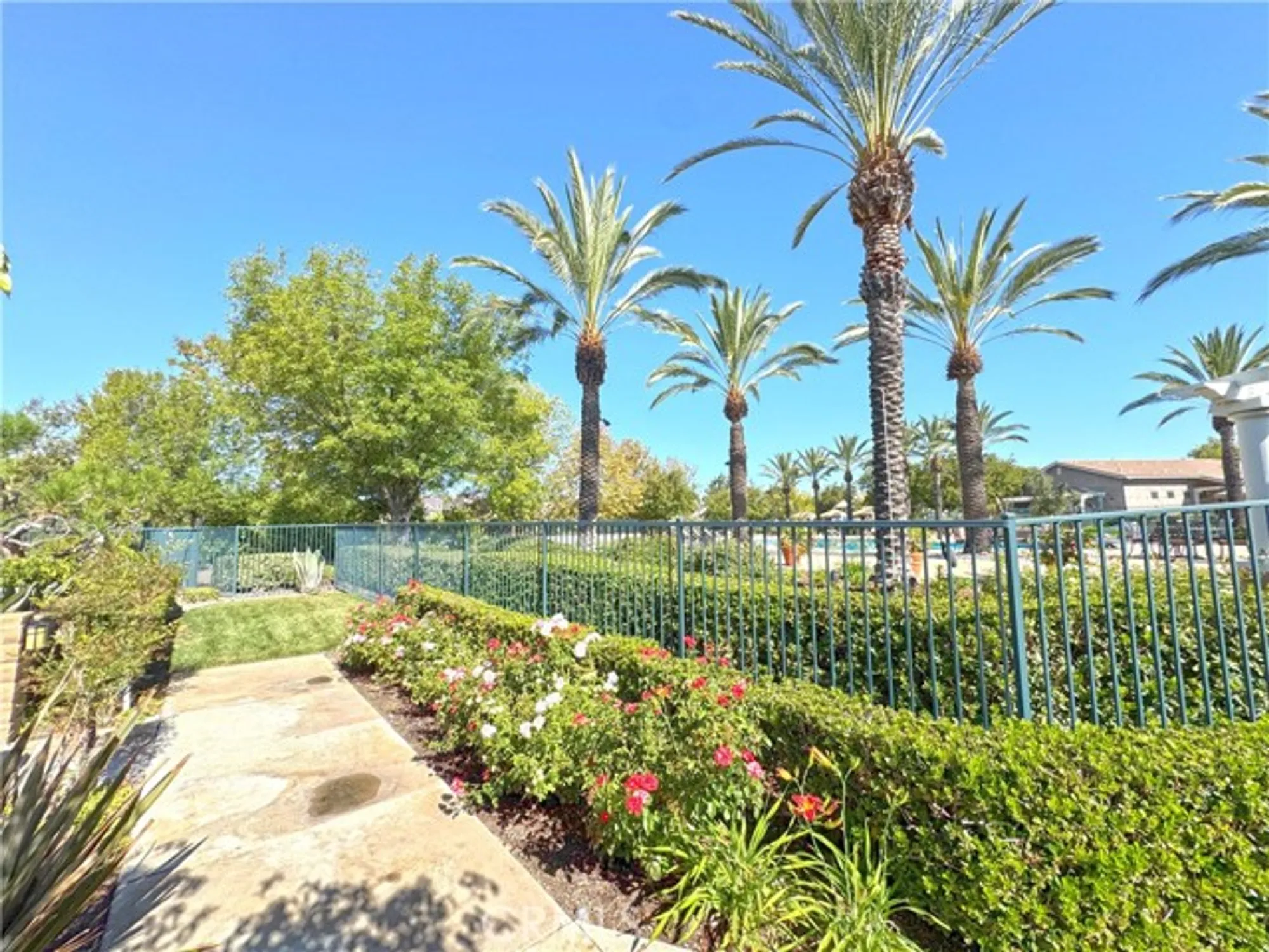 Property Slideshow image 6 of 25 | 23880 belcaro ct, Valencia, CA, 91354