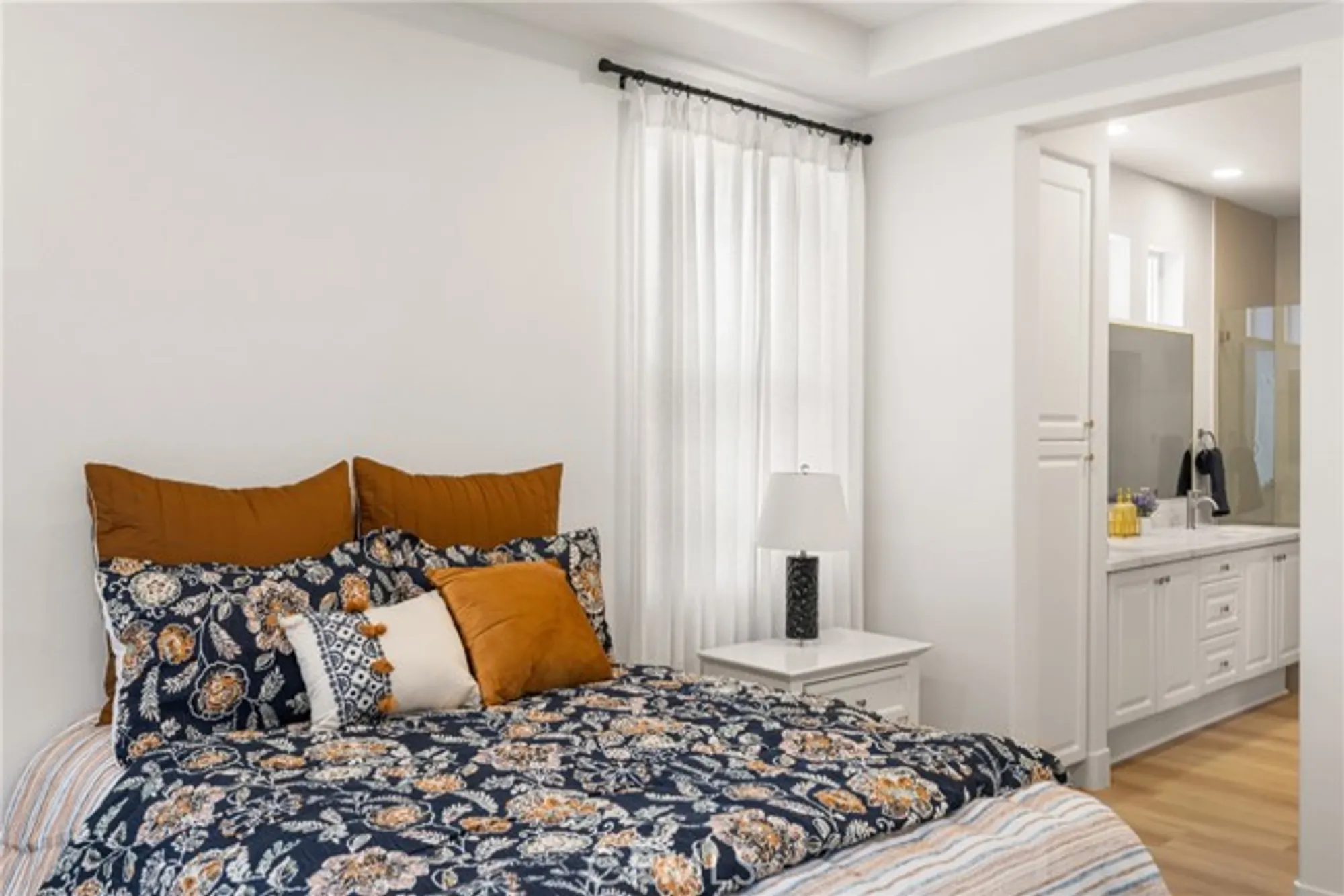 Property Slideshow image 31 of 58 | 21182 san miguel, Mission Viejo, CA, 92692