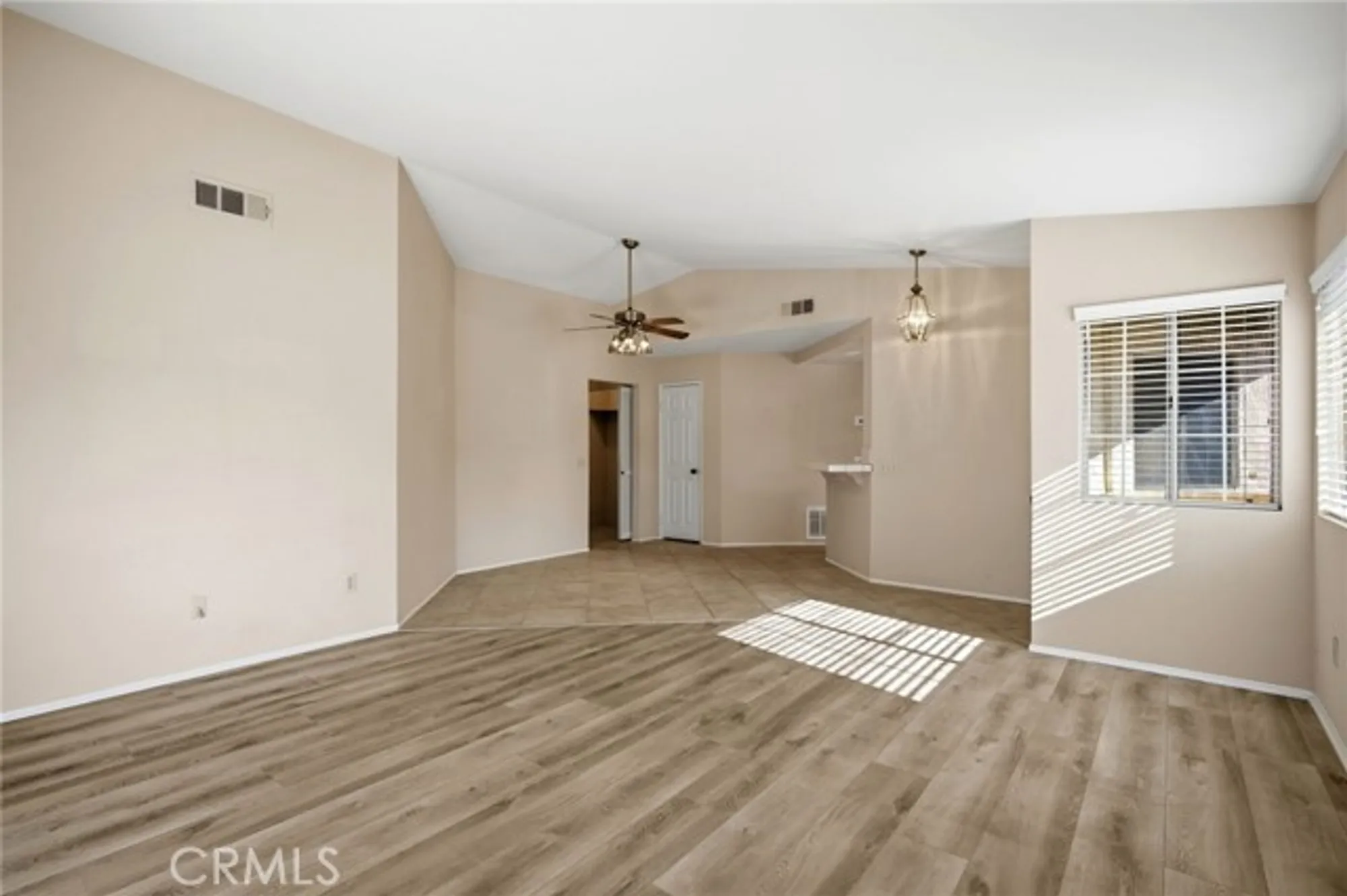 Property Slideshow image 7 of 26 | 28355 via cascadita, Menifee, CA, 92585