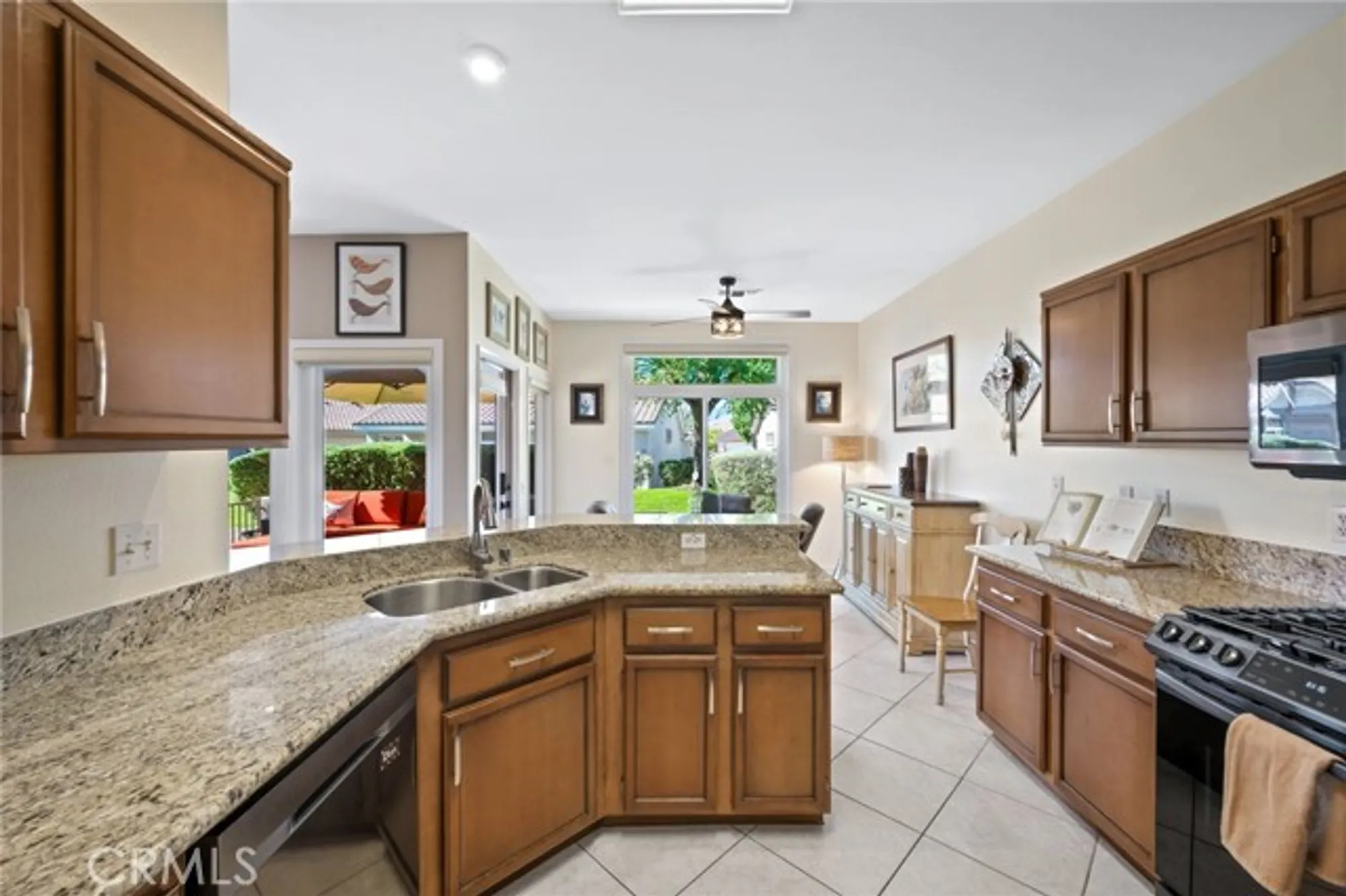 Property Slideshow image 13 of 37 | 38767 burgundy ln, Palm Desert, CA, 92211