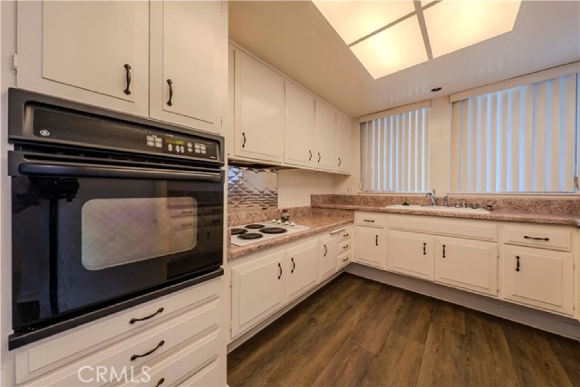 Property Slideshow image 12 of 31 | 368 avenida castilla b, Laguna Woods, CA, 92637