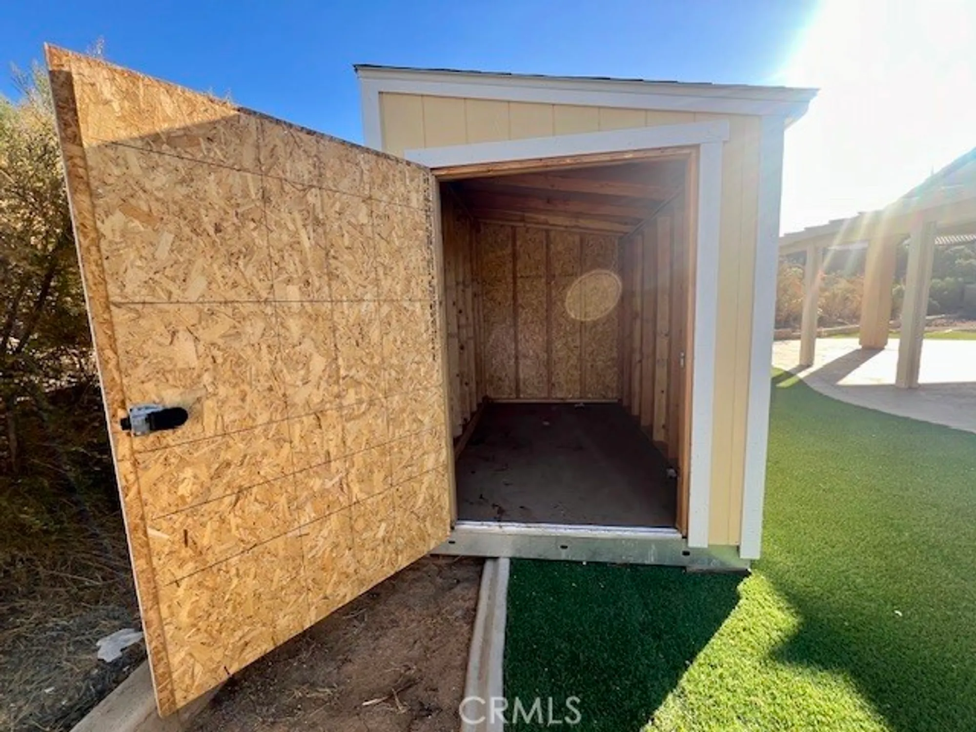 Property Slideshow image 44 of 60 | 24280 crestley dr, Corona, CA, 92883