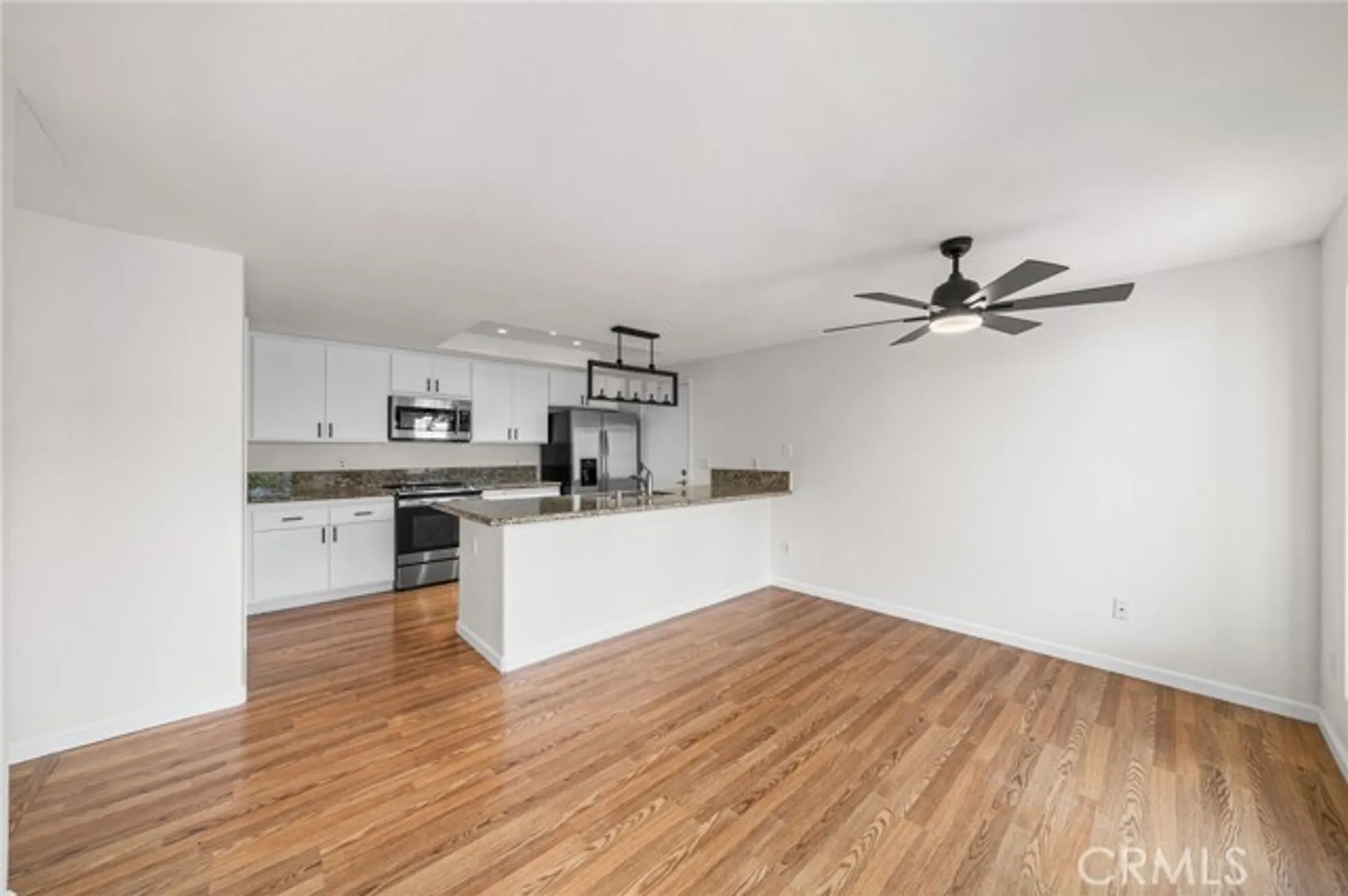 Property Slideshow image 11 of 35 | 4655 barcelona way, Oceanside, CA, 92056