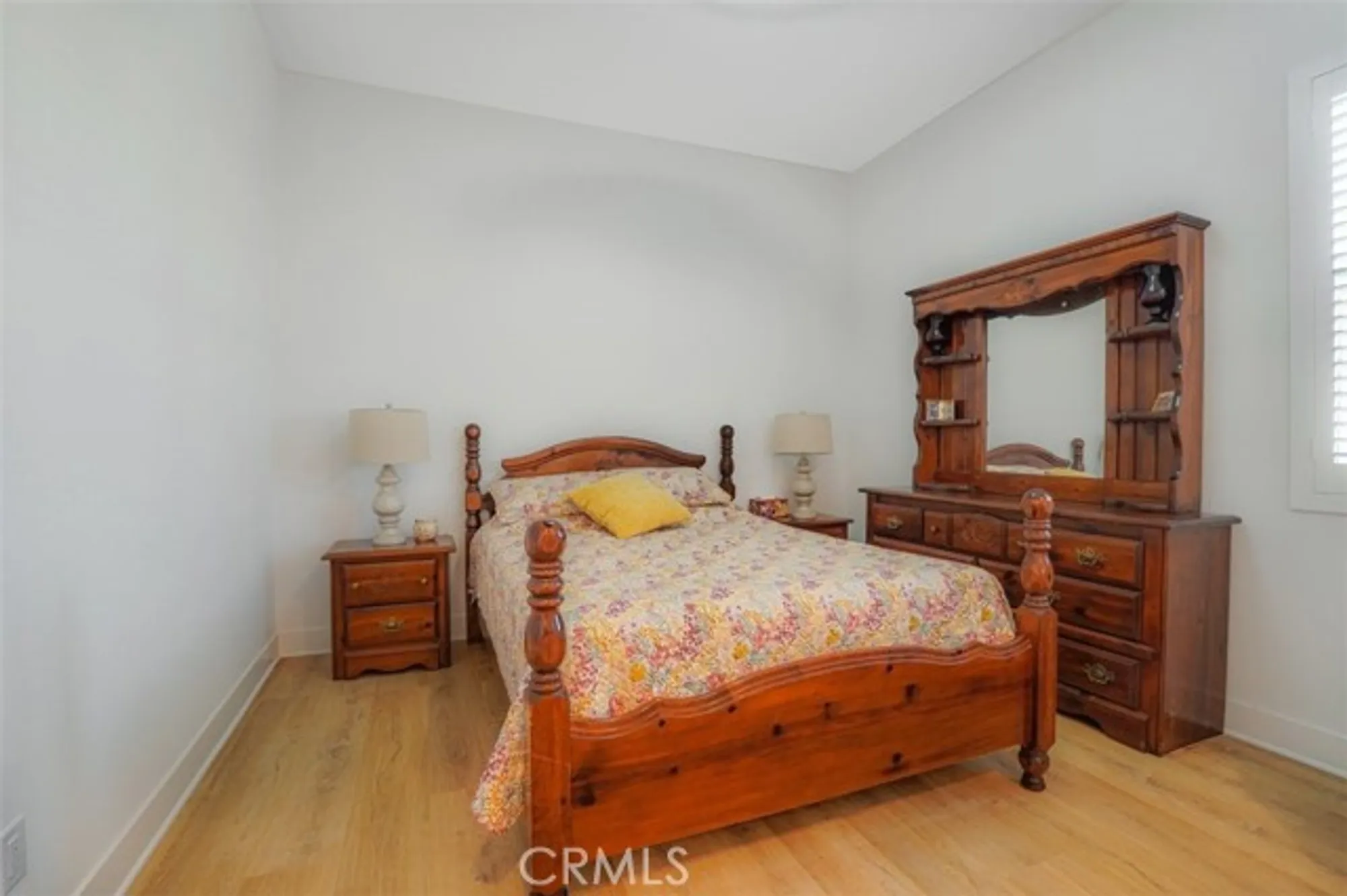 Property Slideshow image 23 of 60 | 24501 via sendero, Valencia, CA, 91354