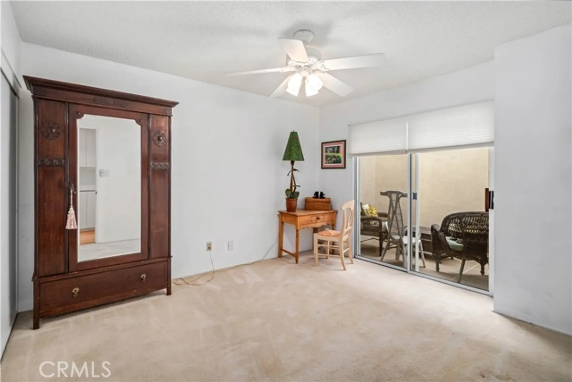 Property Slideshow image 17 of 30 | 19427 oak crossing rd, Newhall, CA, 91321