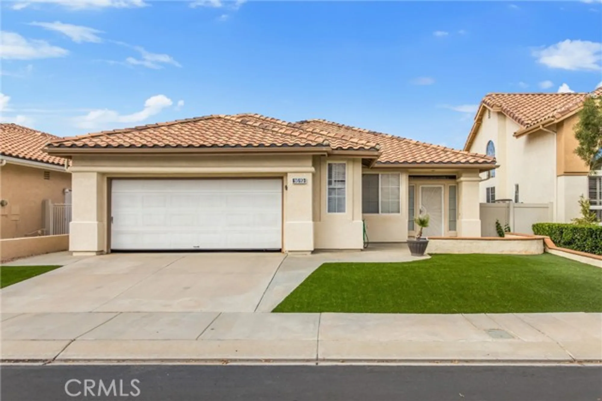 Property Slideshow image 2 of 37 | 1619 fairway oaks ave, Banning, CA, 92220
