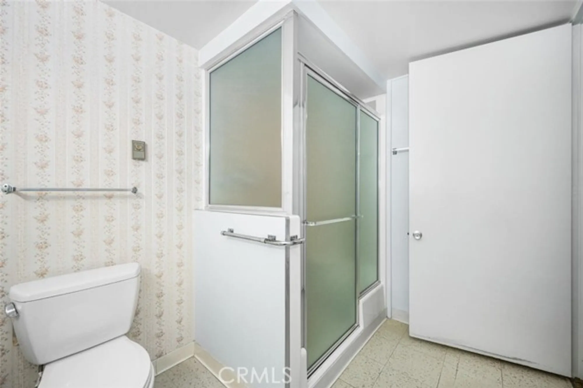 Property Slideshow image 23 of 34 | 1075 brookline rd, Seal Beach, CA, 90740