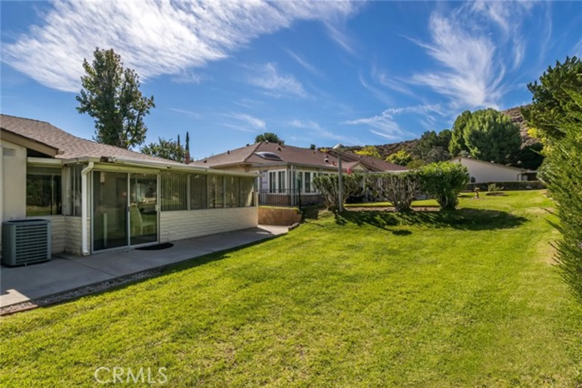 Property Slideshow image 31 of 59 | 26751 winsome cir, Newhall, CA, 91321