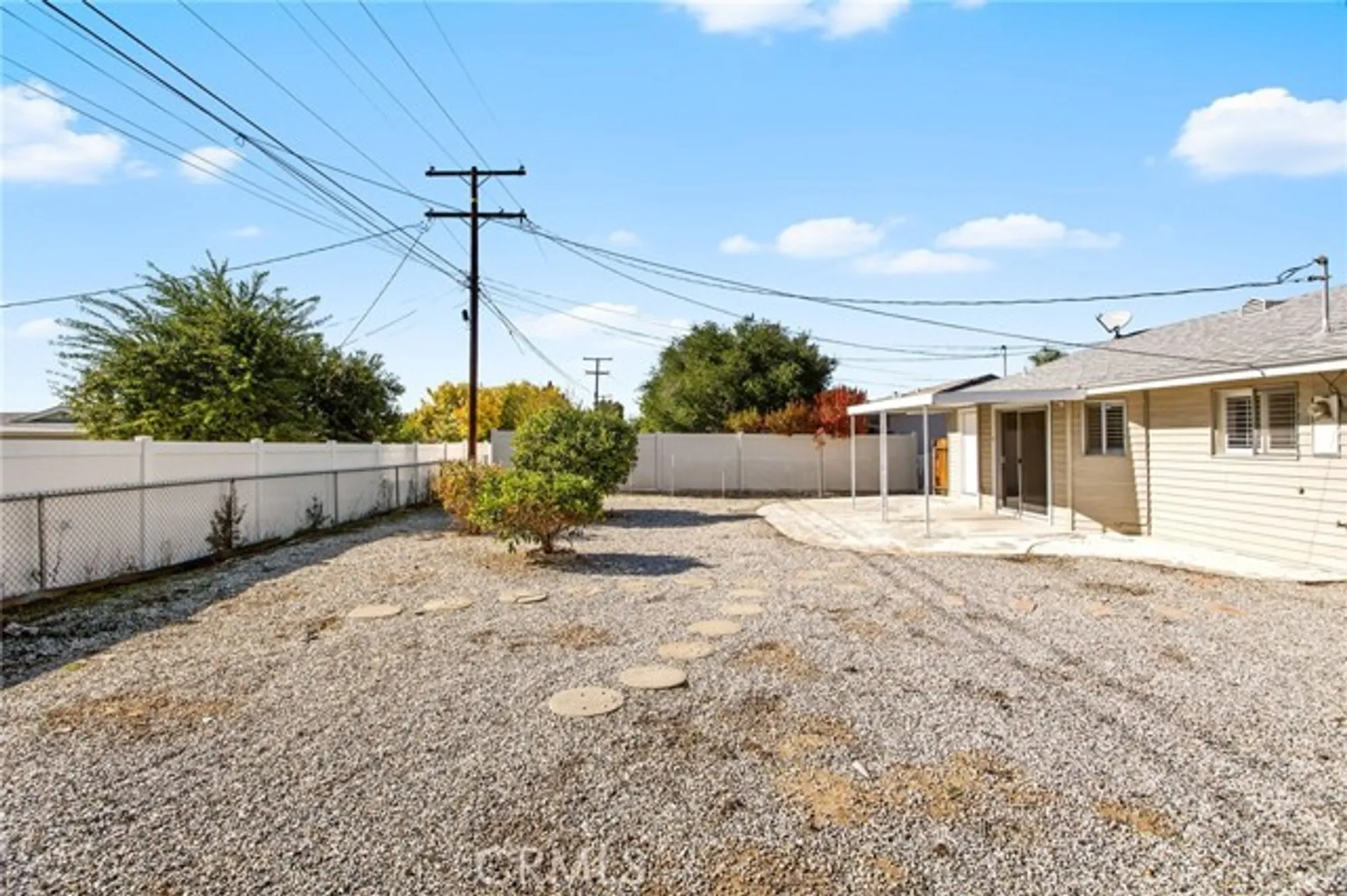 Property Slideshow image 27 of 35 | 27161 pinehurst rd, Menifee, CA, 92586