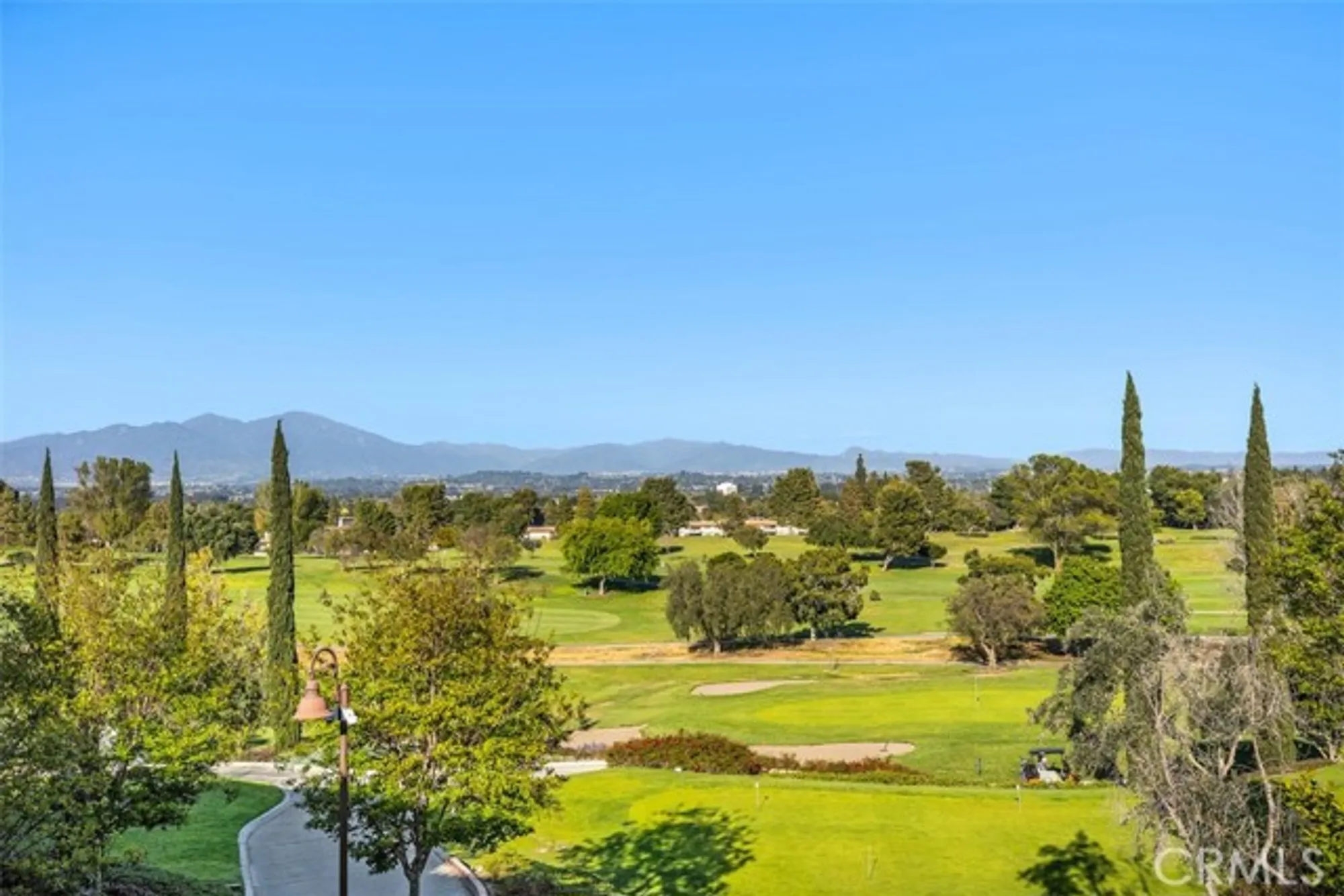 Property Slideshow image 21 of 34 | 2388 via mariposa 3e, Laguna Woods, CA, 92637