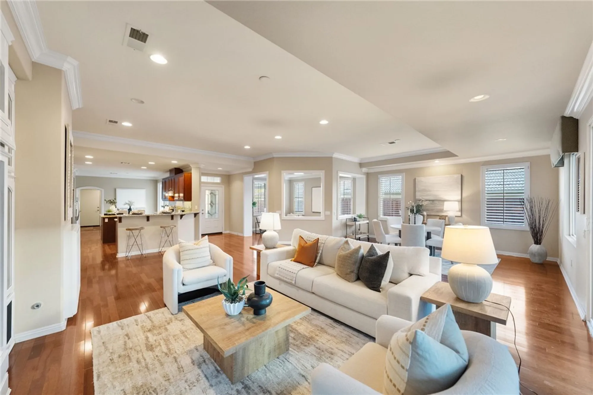 Property Slideshow image 9 of 47 | 501 garcia dr, Hemet, CA, 92545