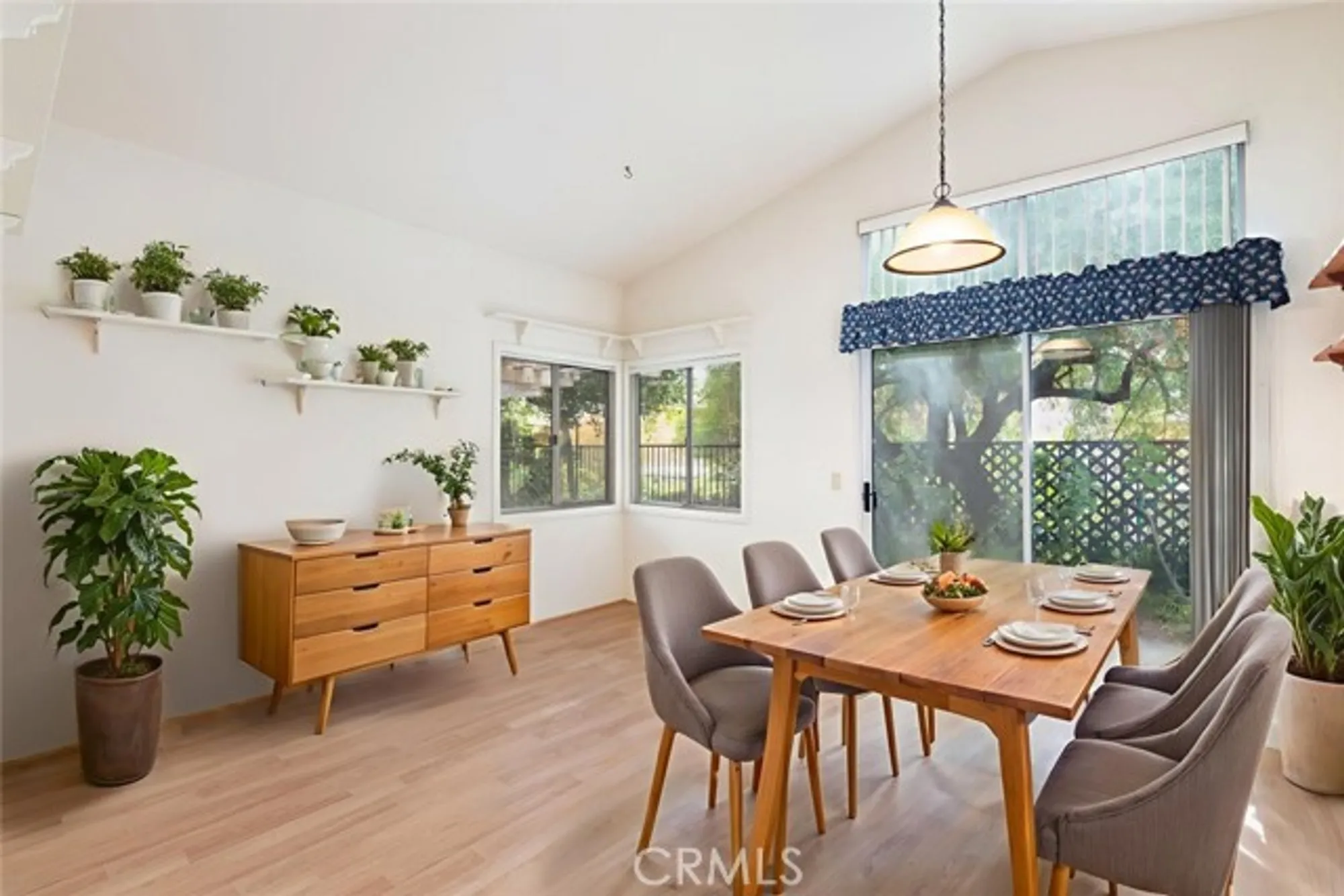 Property Slideshow image 13 of 50 | 40493 via estrada, Murrieta, CA, 92562
