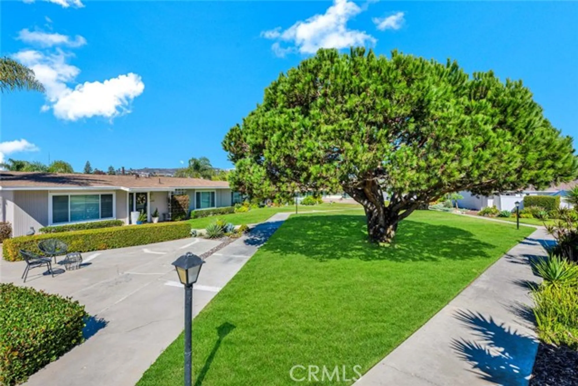 Property Slideshow image 14 of 15 | 255 monte vista 11, San Clemente, CA, 92672