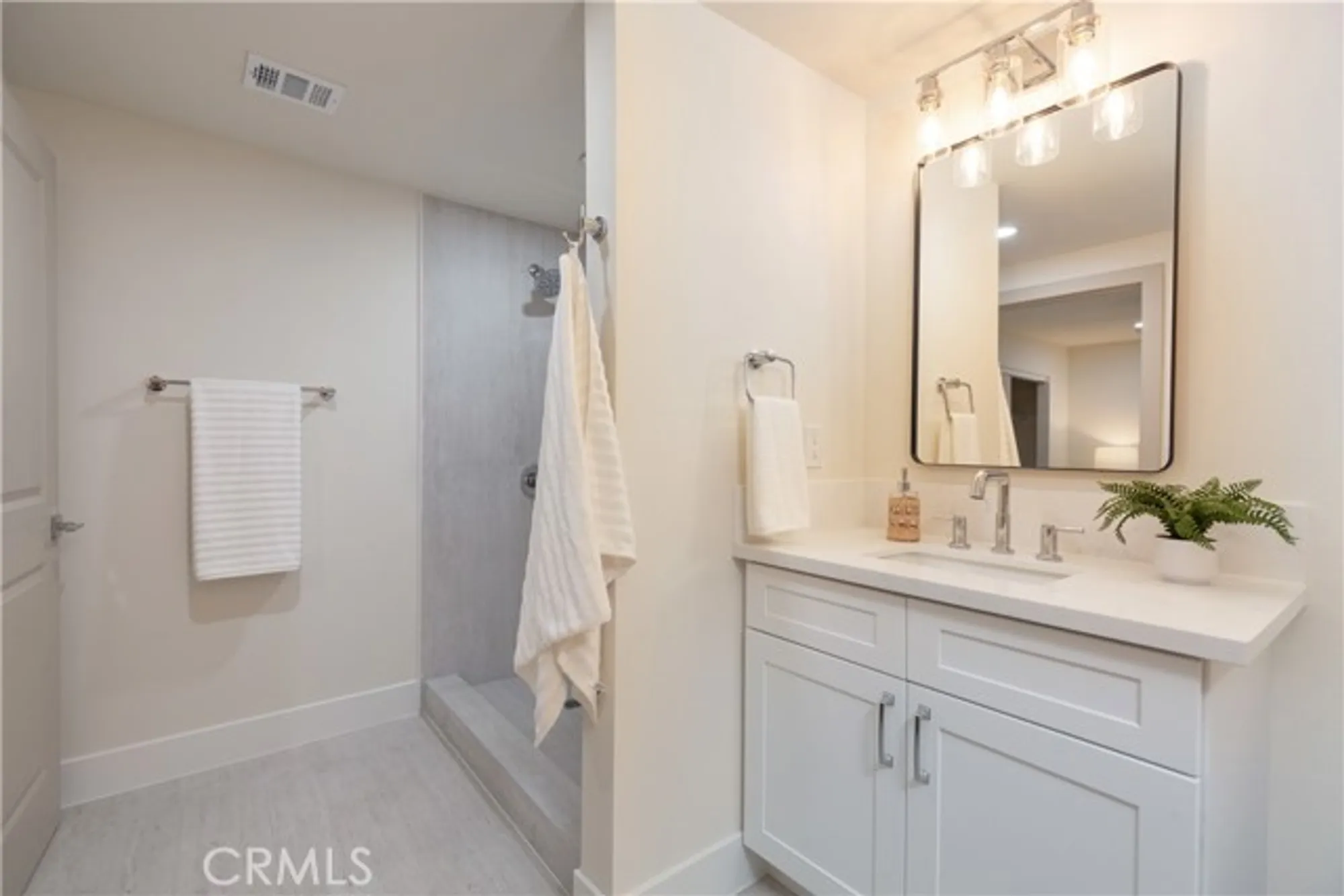 Property Slideshow image 29 of 52 | 12097 pastoral rd, San Diego, CA, 92128